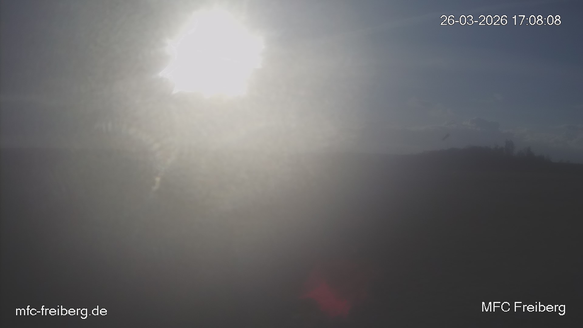 MFC Freiberg Flugplatz Webcam mfc-freiberg-flugplatz-webcam-2026-03-26-17-09.jpg Webcam vom Flugplatz Weissenborn Modellflugsportverein Freiberg