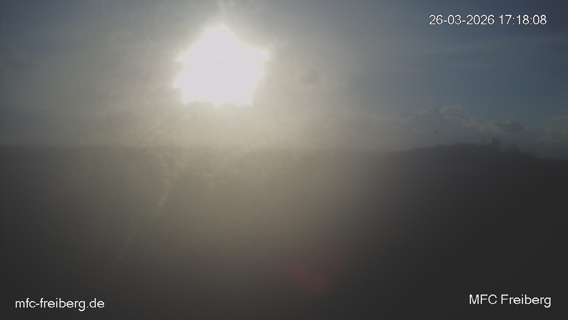 MFC Freiberg Flugplatz Webcam mfc-freiberg-flugplatz-webcam-2026-03-26-17-21.jpg Webcam vom Flugplatz Weissenborn Modellflugsportverein Freiberg