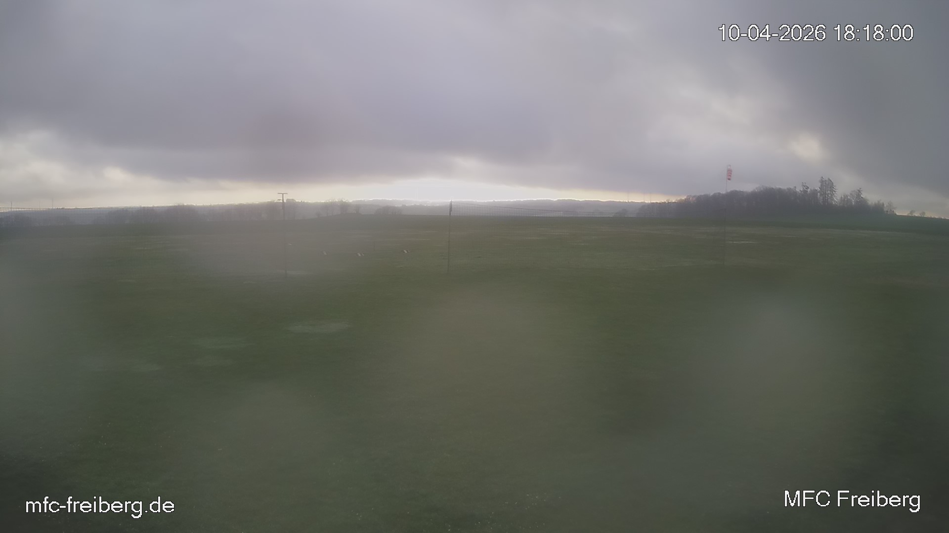MFC Freiberg Flugplatz Webcam mfc-freiberg-flugplatz-webcam-2026-04-10-18-21.jpg Webcam vom Flugplatz Weissenborn Modellflugsportverein Freiberg
