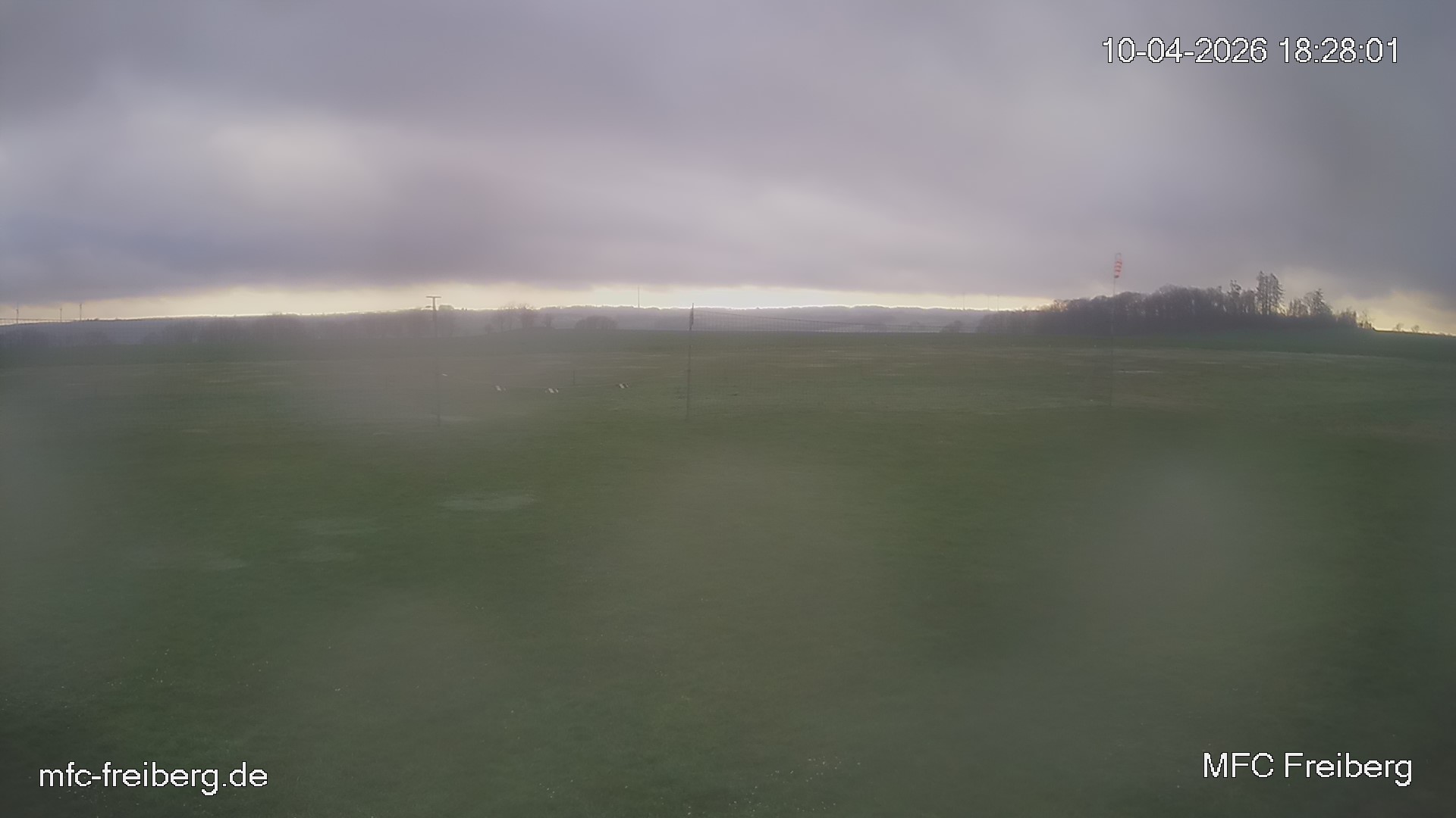 MFC Freiberg Flugplatz Webcam mfc-freiberg-flugplatz-webcam-2026-04-10-18-30.jpg Webcam vom Flugplatz Weissenborn Modellflugsportverein Freiberg
