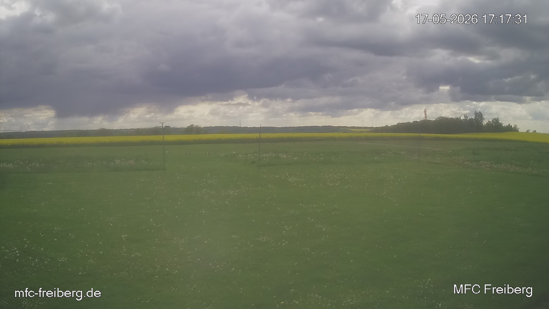 MFC Freiberg Flugplatz Webcam mfc-freiberg-flugplatz-webcam-2026-05-17-17-18.jpg Webcam vom Flugplatz Weissenborn Modellflugsportverein Freiberg