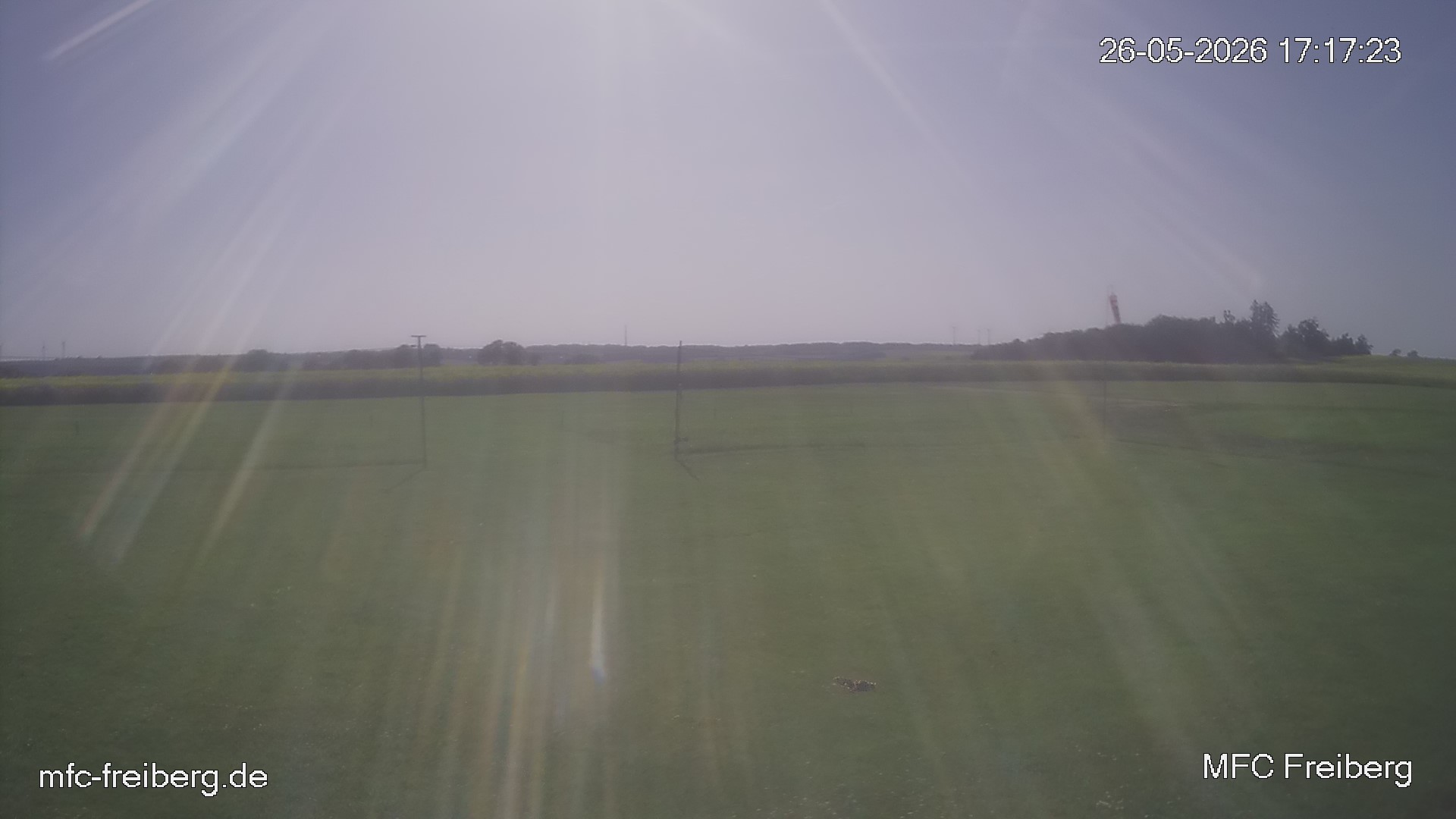 MFC Freiberg Flugplatz Webcam mfc-freiberg-flugplatz-webcam-2026-05-26-17-18.jpg Webcam vom Flugplatz Weissenborn Modellflugsportverein Freiberg