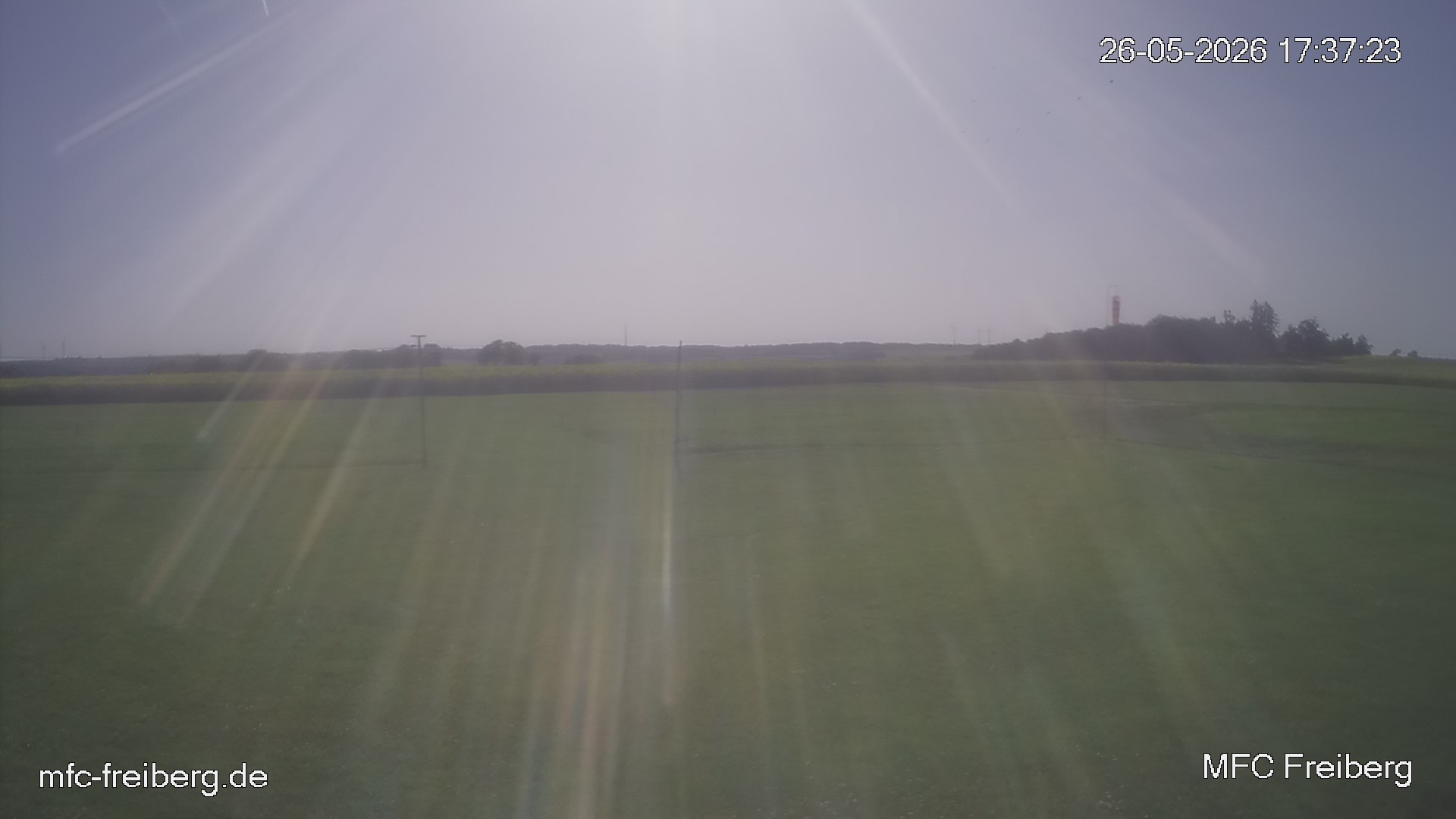 MFC Freiberg Flugplatz Webcam mfc-freiberg-flugplatz-webcam-2026-05-26-17-39.jpg Webcam vom Flugplatz Weissenborn Modellflugsportverein Freiberg