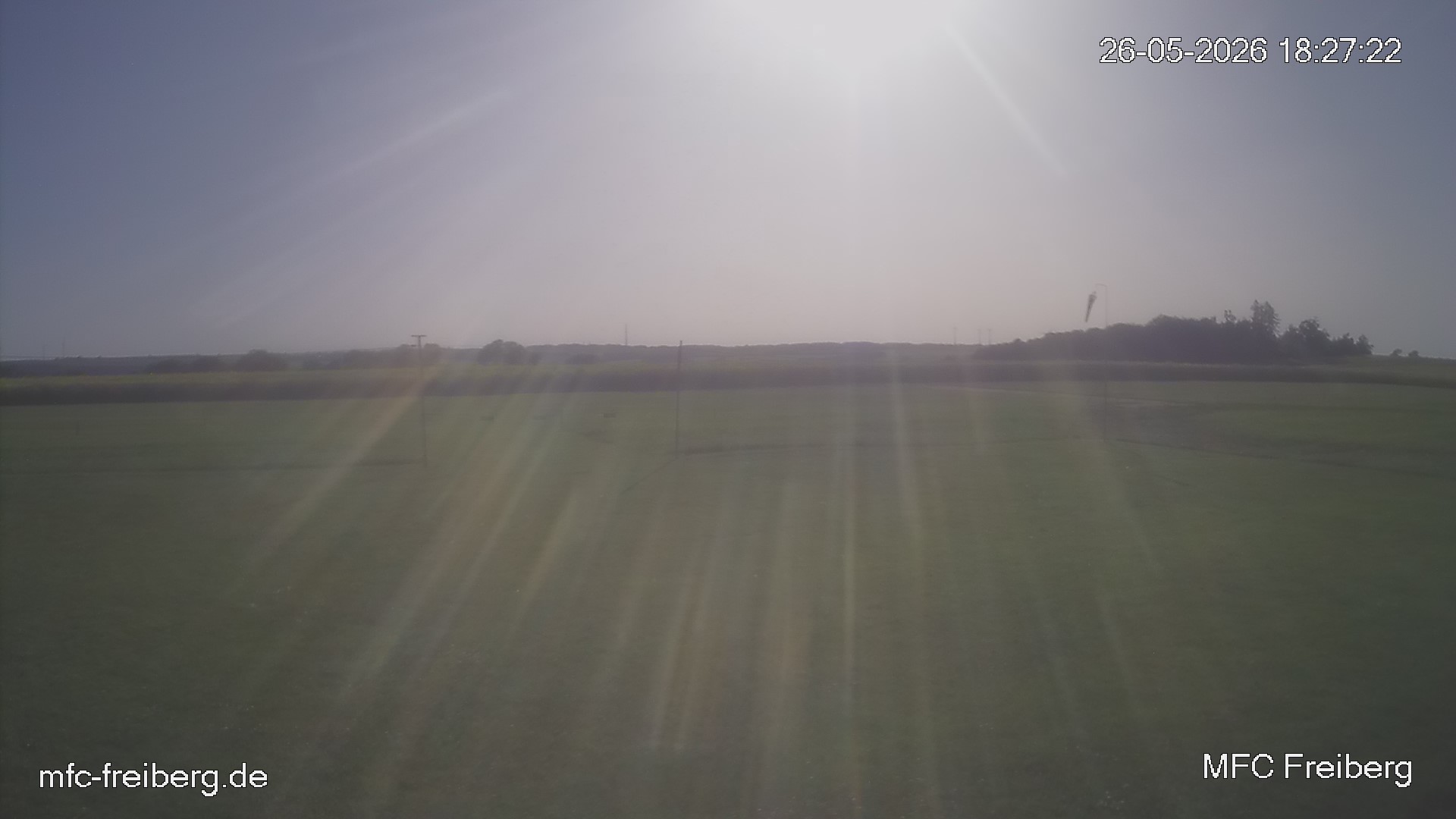 MFC Freiberg Flugplatz Webcam mfc-freiberg-flugplatz-webcam-2026-05-26-18-30.jpg Webcam vom Flugplatz Weissenborn Modellflugsportverein Freiberg