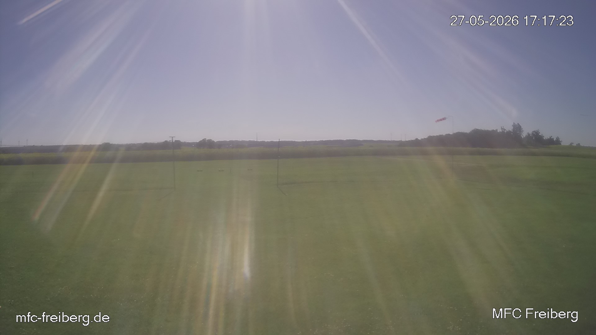 MFC Freiberg Flugplatz Webcam mfc-freiberg-flugplatz-webcam-2026-05-27-17-18.jpg Webcam vom Flugplatz Weissenborn Modellflugsportverein Freiberg