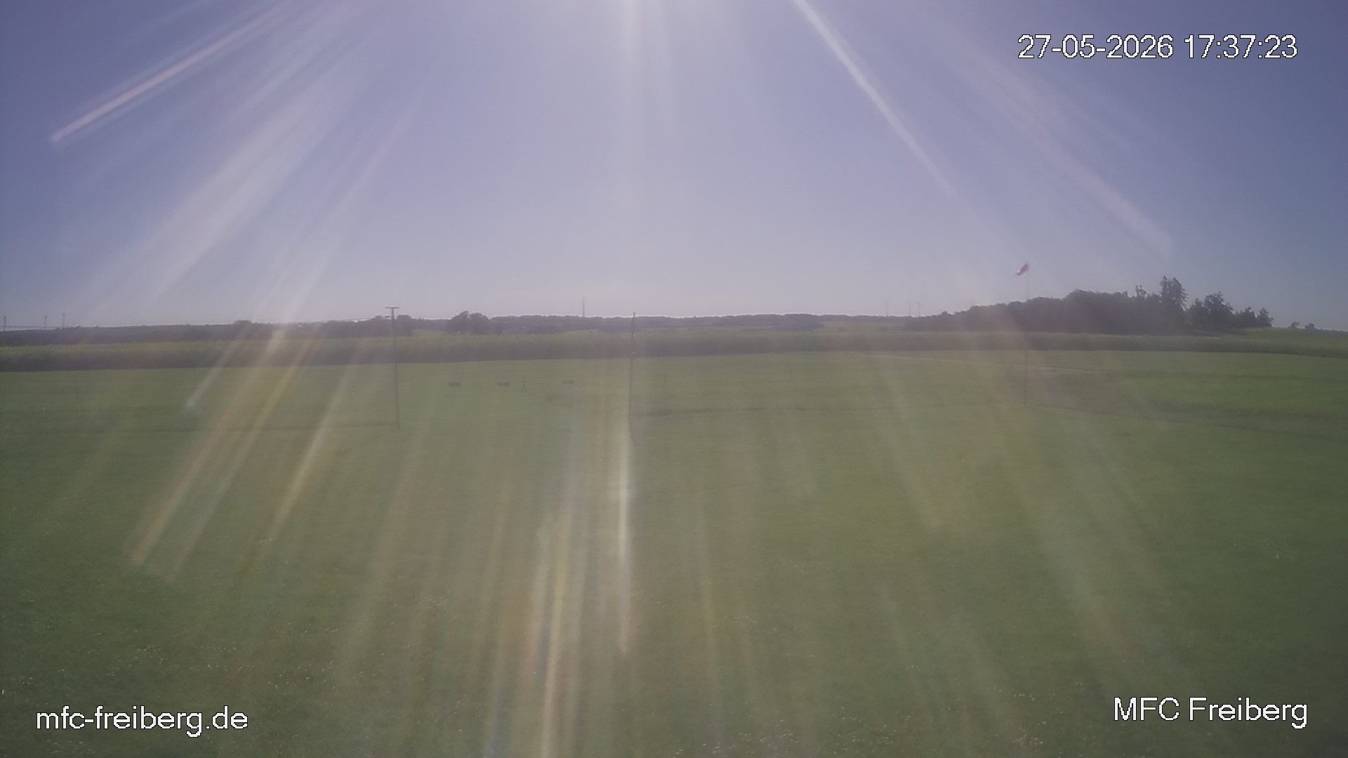 MFC Freiberg Flugplatz Webcam mfc-freiberg-flugplatz-webcam-2026-05-27-17-39.jpg Webcam vom Flugplatz Weissenborn Modellflugsportverein Freiberg