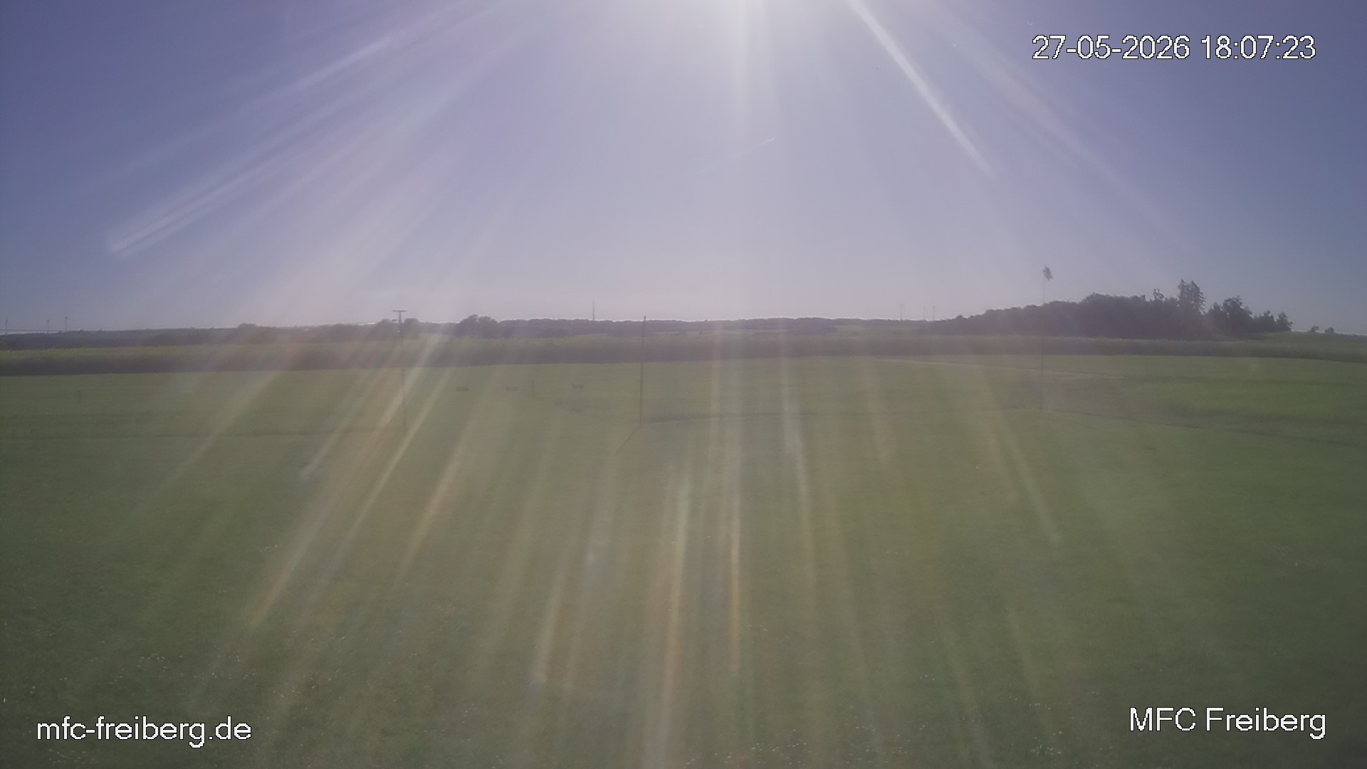 MFC Freiberg Flugplatz Webcam mfc-freiberg-flugplatz-webcam-2026-05-27-18-09.jpg Webcam vom Flugplatz Weissenborn Modellflugsportverein Freiberg