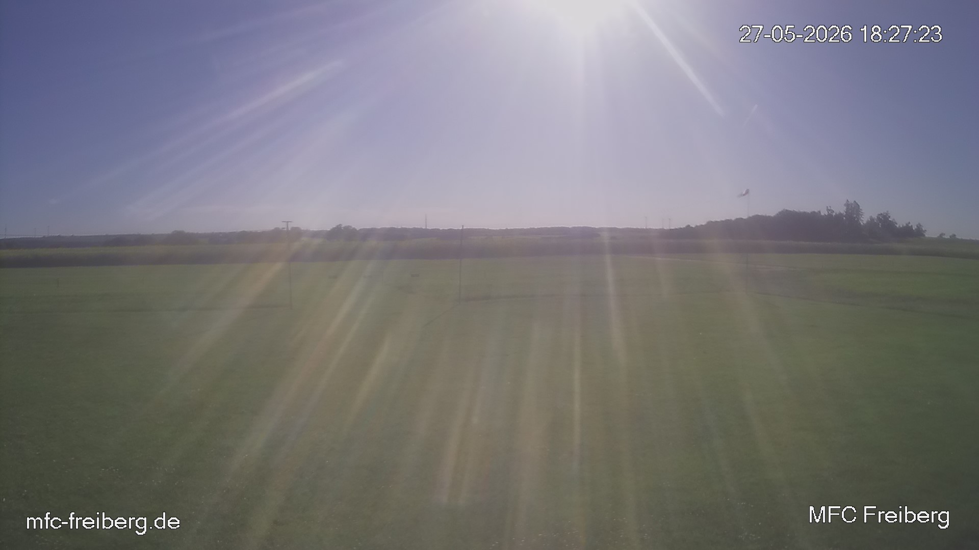 MFC Freiberg Flugplatz Webcam mfc-freiberg-flugplatz-webcam-2026-05-27-18-30.jpg Webcam vom Flugplatz Weissenborn Modellflugsportverein Freiberg