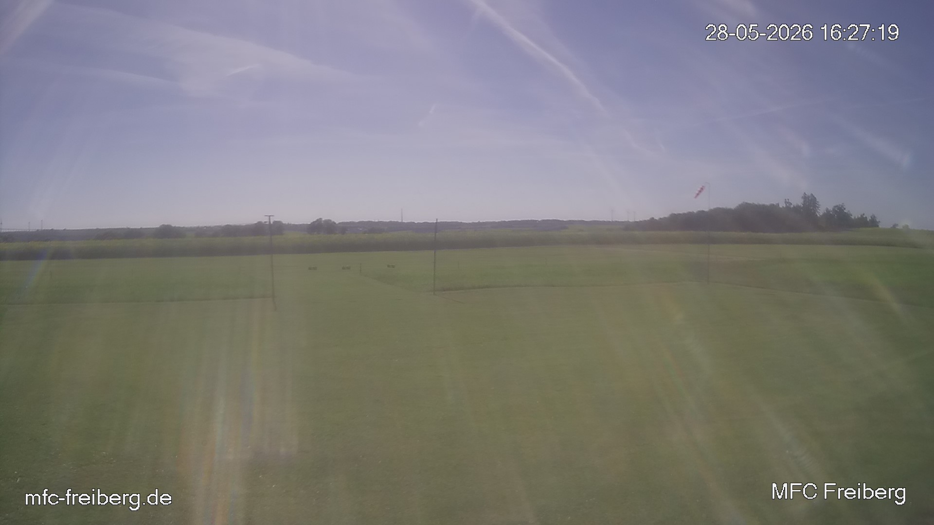 MFC Freiberg Flugplatz Webcam mfc-freiberg-flugplatz-webcam-2026-05-28-16-30.jpg Webcam vom Flugplatz Weissenborn Modellflugsportverein Freiberg