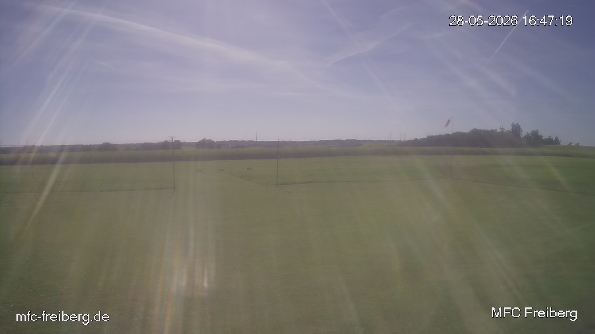 MFC Freiberg Flugplatz Webcam mfc-freiberg-flugplatz-webcam-2026-05-28-16-48.jpg Webcam vom Flugplatz Weissenborn Modellflugsportverein Freiberg