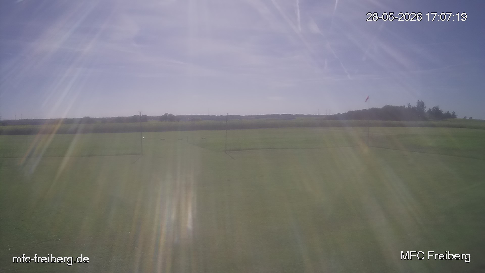 MFC Freiberg Flugplatz Webcam mfc-freiberg-flugplatz-webcam-2026-05-28-17-09.jpg Webcam vom Flugplatz Weissenborn Modellflugsportverein Freiberg