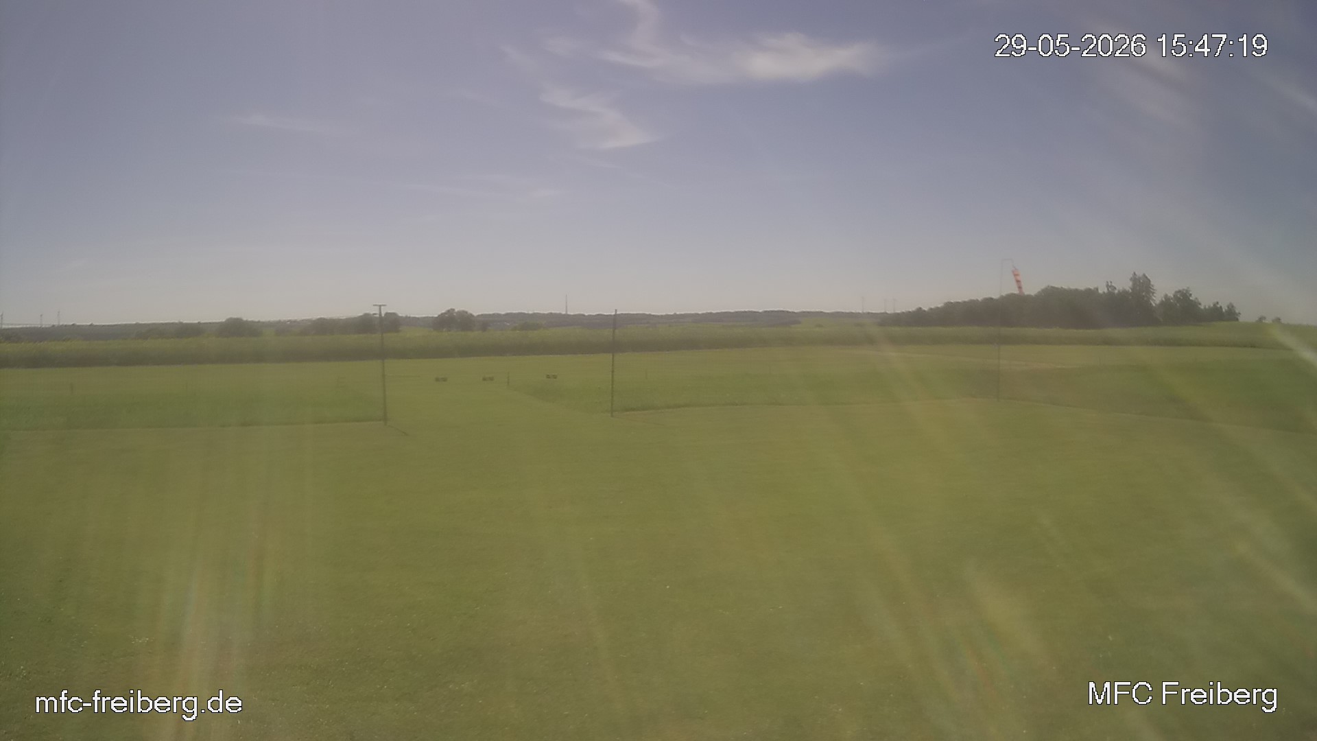 MFC Freiberg Flugplatz Webcam mfc-freiberg-flugplatz-webcam-2026-05-29-15-48.jpg Webcam vom Flugplatz Weissenborn Modellflugsportverein Freiberg