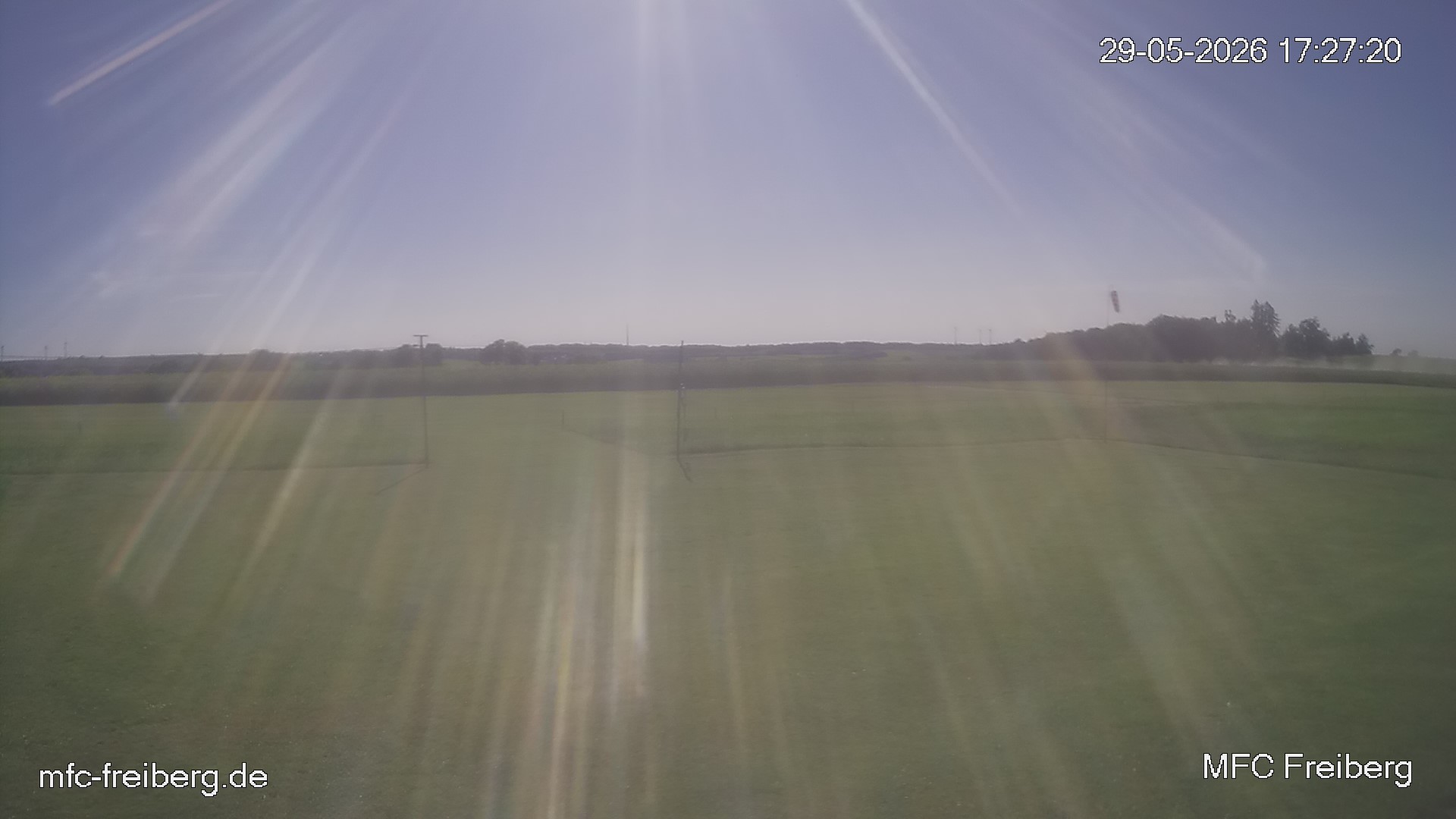 MFC Freiberg Flugplatz Webcam mfc-freiberg-flugplatz-webcam-2026-05-29-17-30.jpg Webcam vom Flugplatz Weissenborn Modellflugsportverein Freiberg