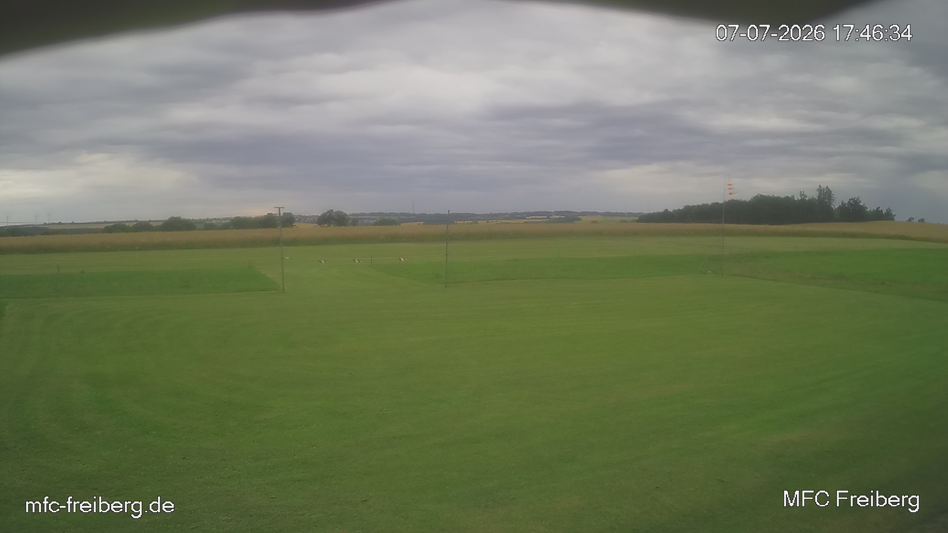 MFC Freiberg Flugplatz Webcam mfc-freiberg-flugplatz-webcam-2026-07-07-17-48.jpg Webcam vom Flugplatz Weissenborn Modellflugsportverein Freiberg