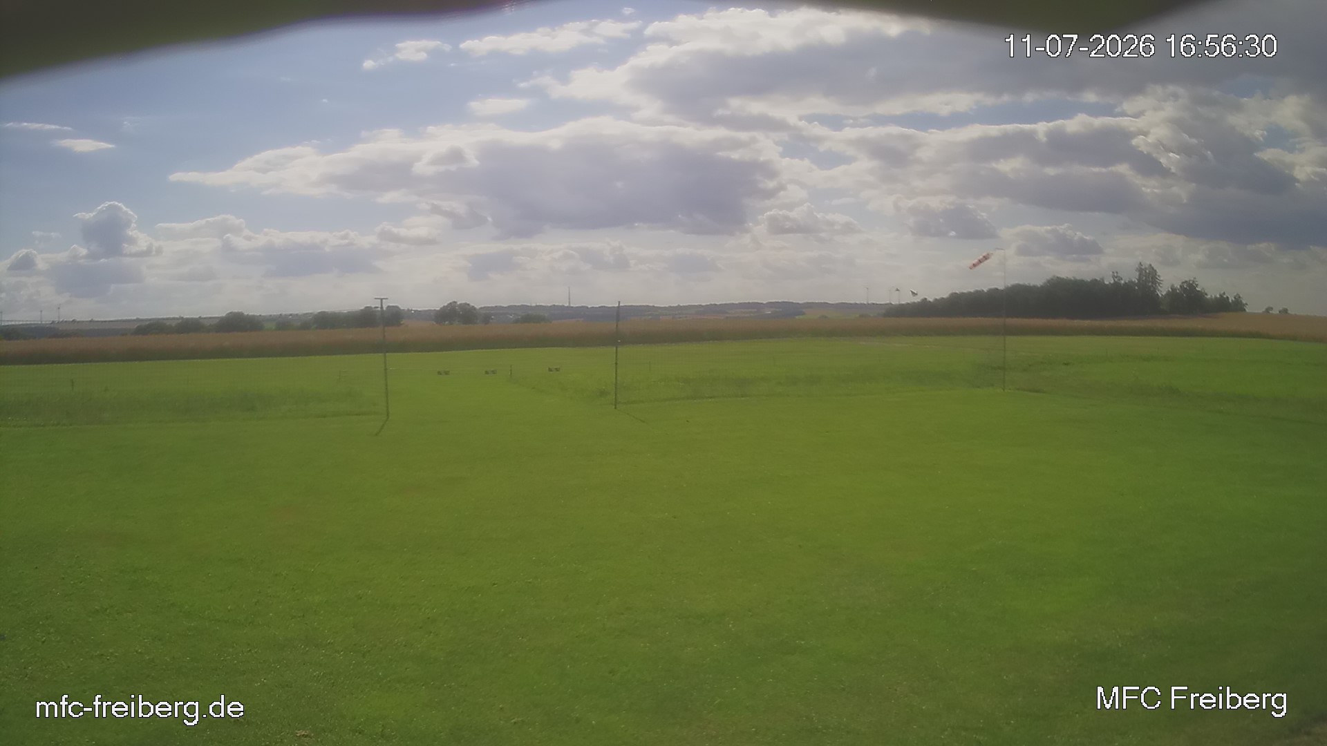 MFC Freiberg Flugplatz Webcam mfc-freiberg-flugplatz-webcam-2026-07-11-16-57.jpg Webcam vom Flugplatz Weissenborn Modellflugsportverein Freiberg