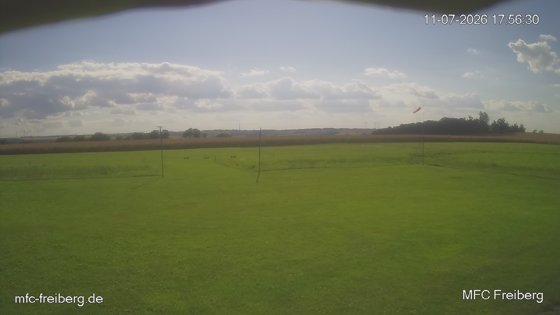 MFC Freiberg Flugplatz Webcam mfc-freiberg-flugplatz-webcam-2026-07-11-17-57.jpg Webcam vom Flugplatz Weissenborn Modellflugsportverein Freiberg