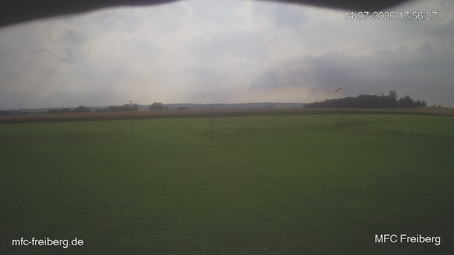 MFC Freiberg Flugplatz Webcam mfc-freiberg-flugplatz-webcam-2026-07-14-17-57.jpg Webcam vom Flugplatz Weissenborn Modellflugsportverein Freiberg
