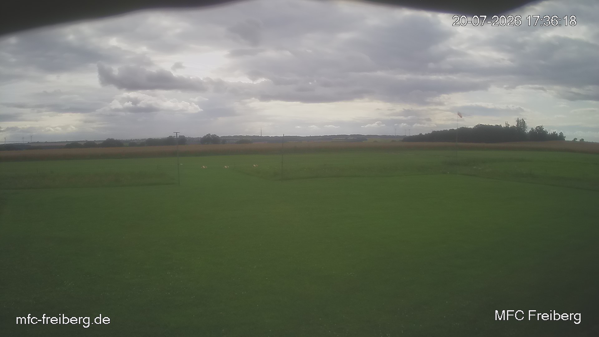 MFC Freiberg Flugplatz Webcam mfc-freiberg-flugplatz-webcam-2026-07-20-17-39.jpg Webcam vom Flugplatz Weissenborn Modellflugsportverein Freiberg
