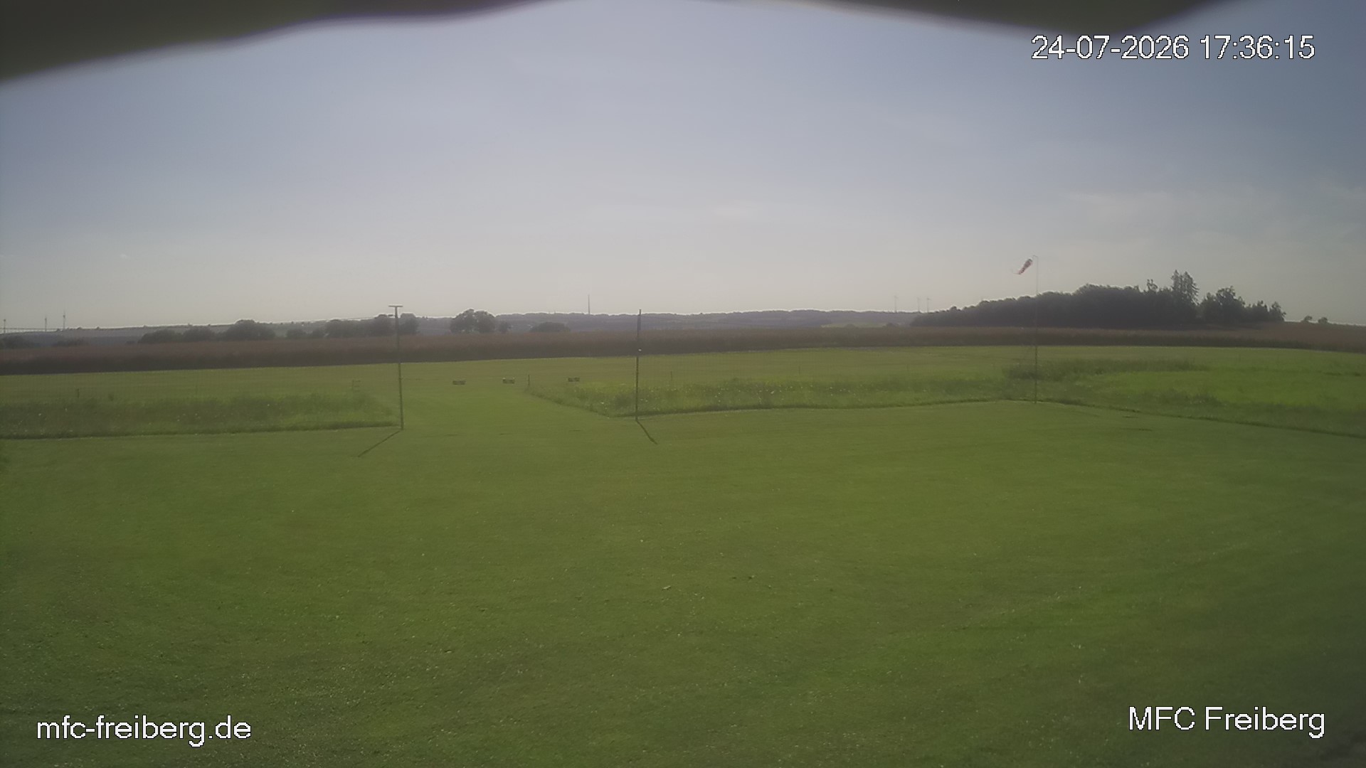 MFC Freiberg Flugplatz Webcam mfc-freiberg-flugplatz-webcam-2026-07-24-17-39.jpg Webcam vom Flugplatz Weissenborn Modellflugsportverein Freiberg