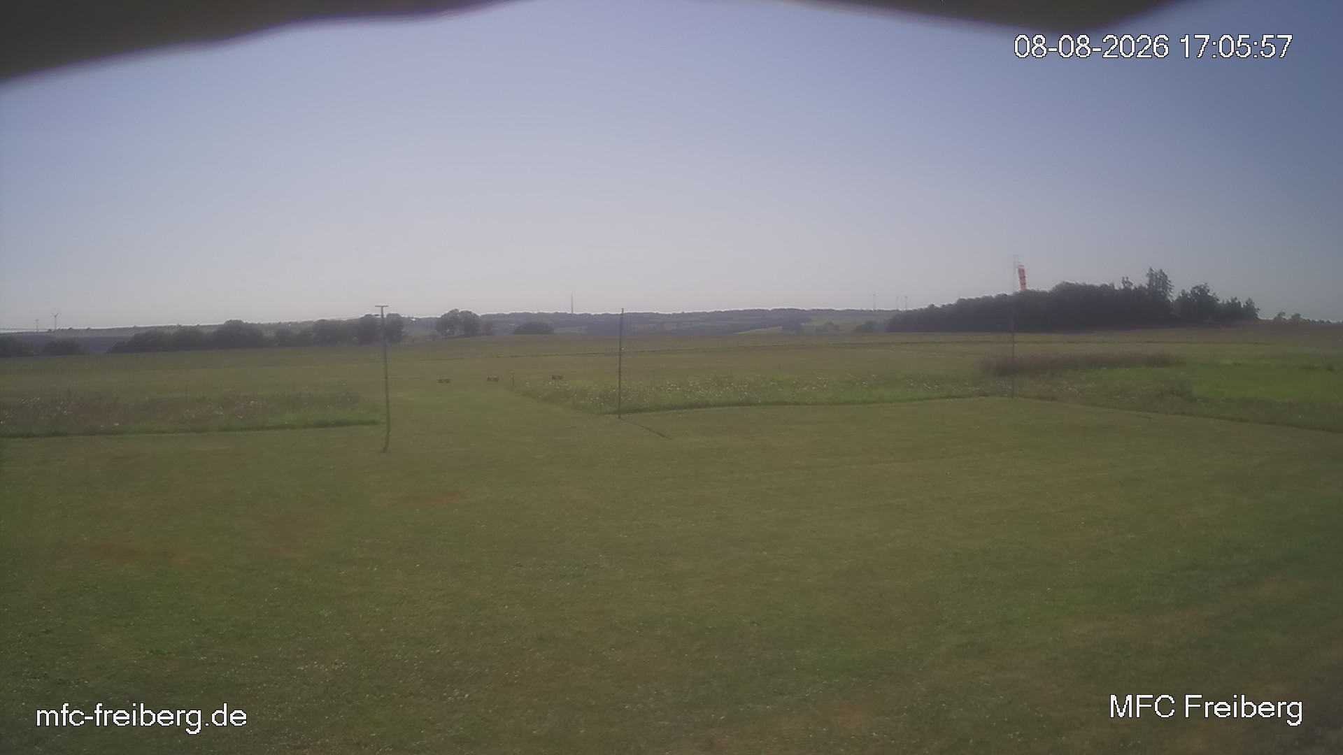 MFC Freiberg Flugplatz Webcam mfc-freiberg-flugplatz-webcam-2026-08-08-17-06.jpg Webcam vom Flugplatz Weissenborn Modellflugsportverein Freiberg