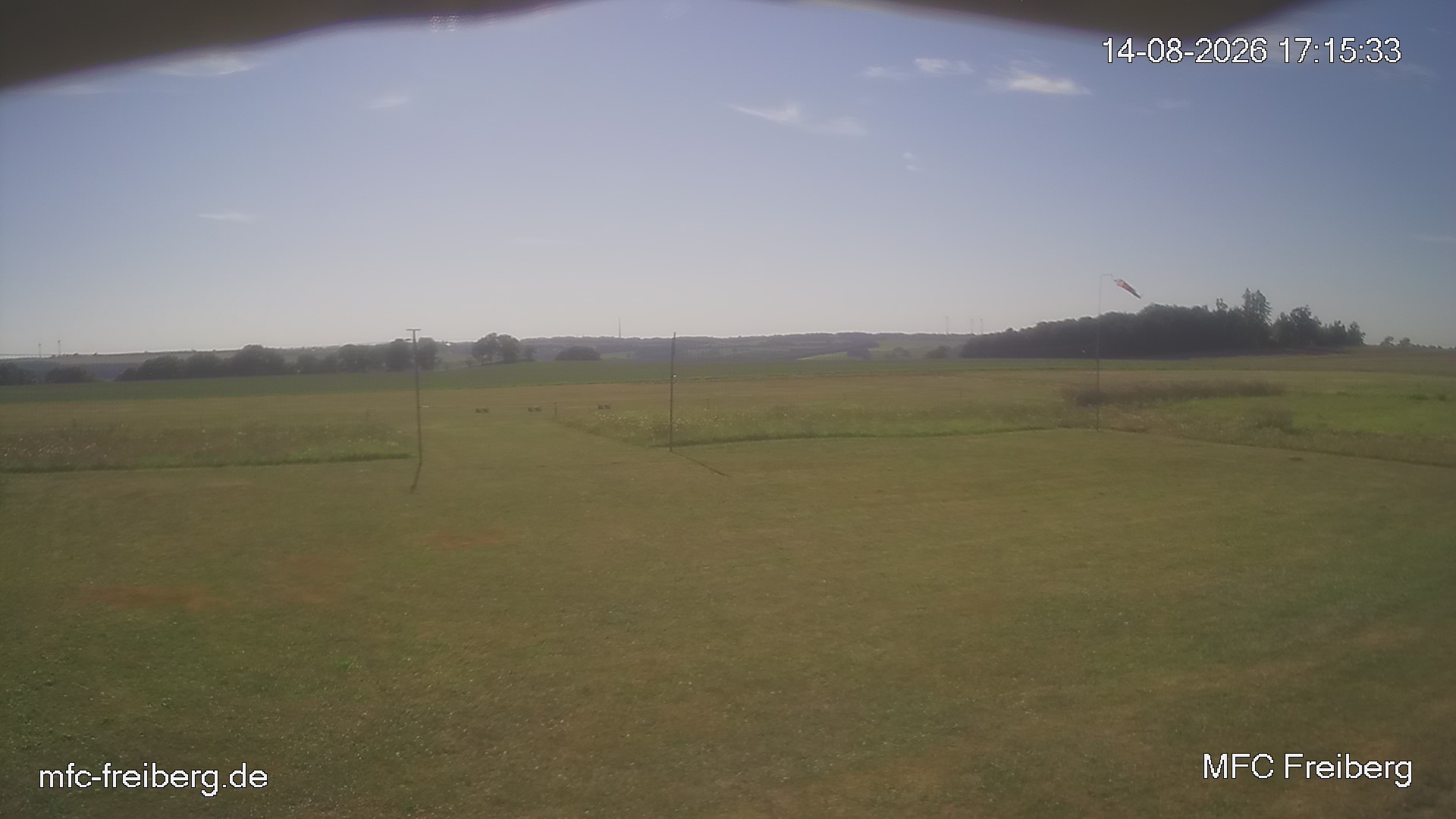 MFC Freiberg Flugplatz Webcam mfc-freiberg-flugplatz-webcam-2026-08-14-17-18.jpg Webcam vom Flugplatz Weissenborn Modellflugsportverein Freiberg
