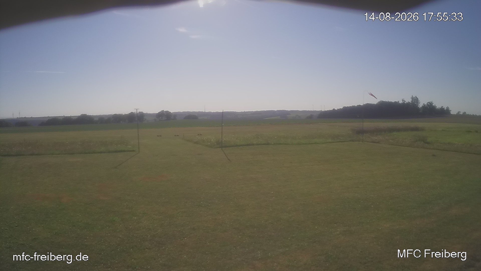 MFC Freiberg Flugplatz Webcam mfc-freiberg-flugplatz-webcam-2026-08-14-17-57.jpg Webcam vom Flugplatz Weissenborn Modellflugsportverein Freiberg