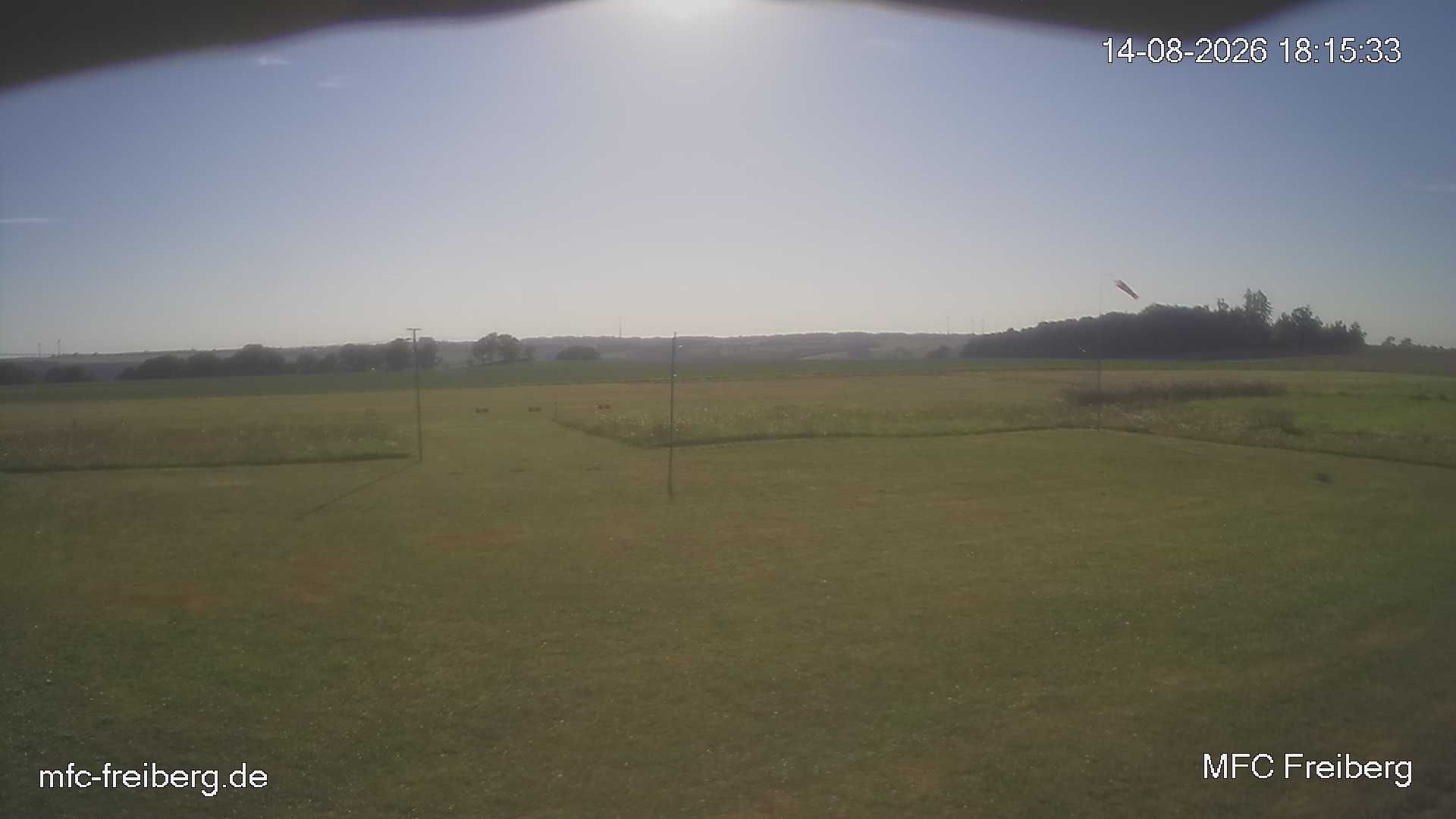 MFC Freiberg Flugplatz Webcam mfc-freiberg-flugplatz-webcam-2026-08-14-18-18.jpg Webcam vom Flugplatz Weissenborn Modellflugsportverein Freiberg
