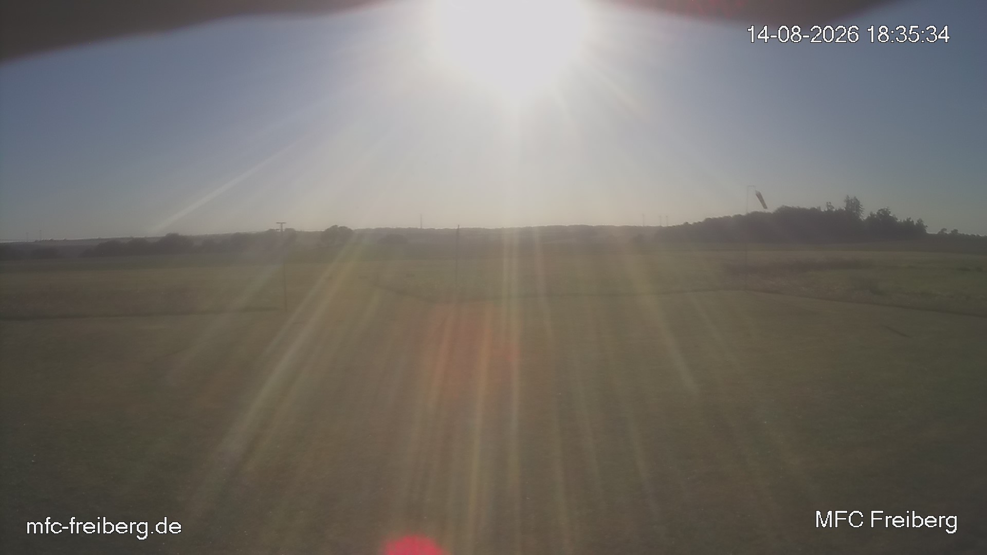 MFC Freiberg Flugplatz Webcam mfc-freiberg-flugplatz-webcam-2026-08-14-18-36.jpg Webcam vom Flugplatz Weissenborn Modellflugsportverein Freiberg