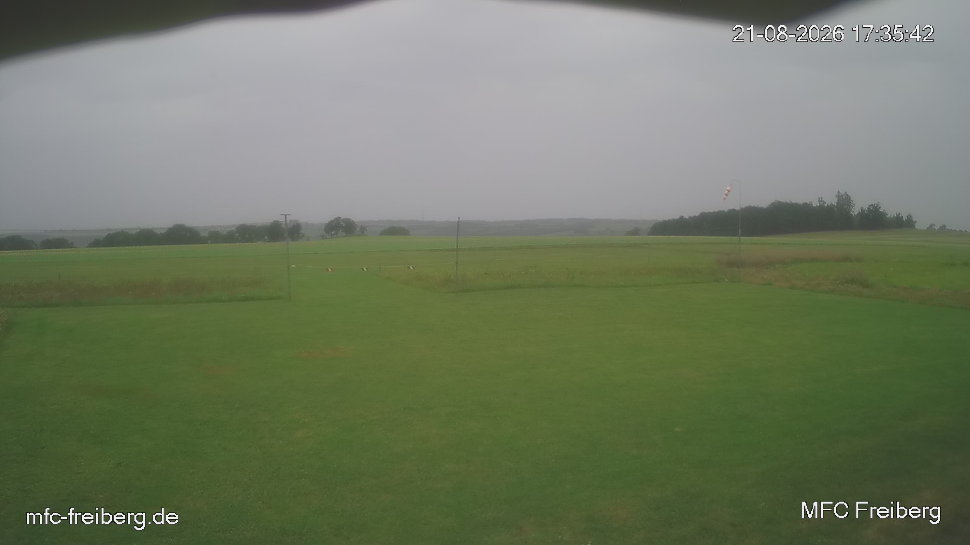 MFC Freiberg Flugplatz Webcam mfc-freiberg-flugplatz-webcam-2026-08-21-17-36.jpg Webcam vom Flugplatz Weissenborn Modellflugsportverein Freiberg