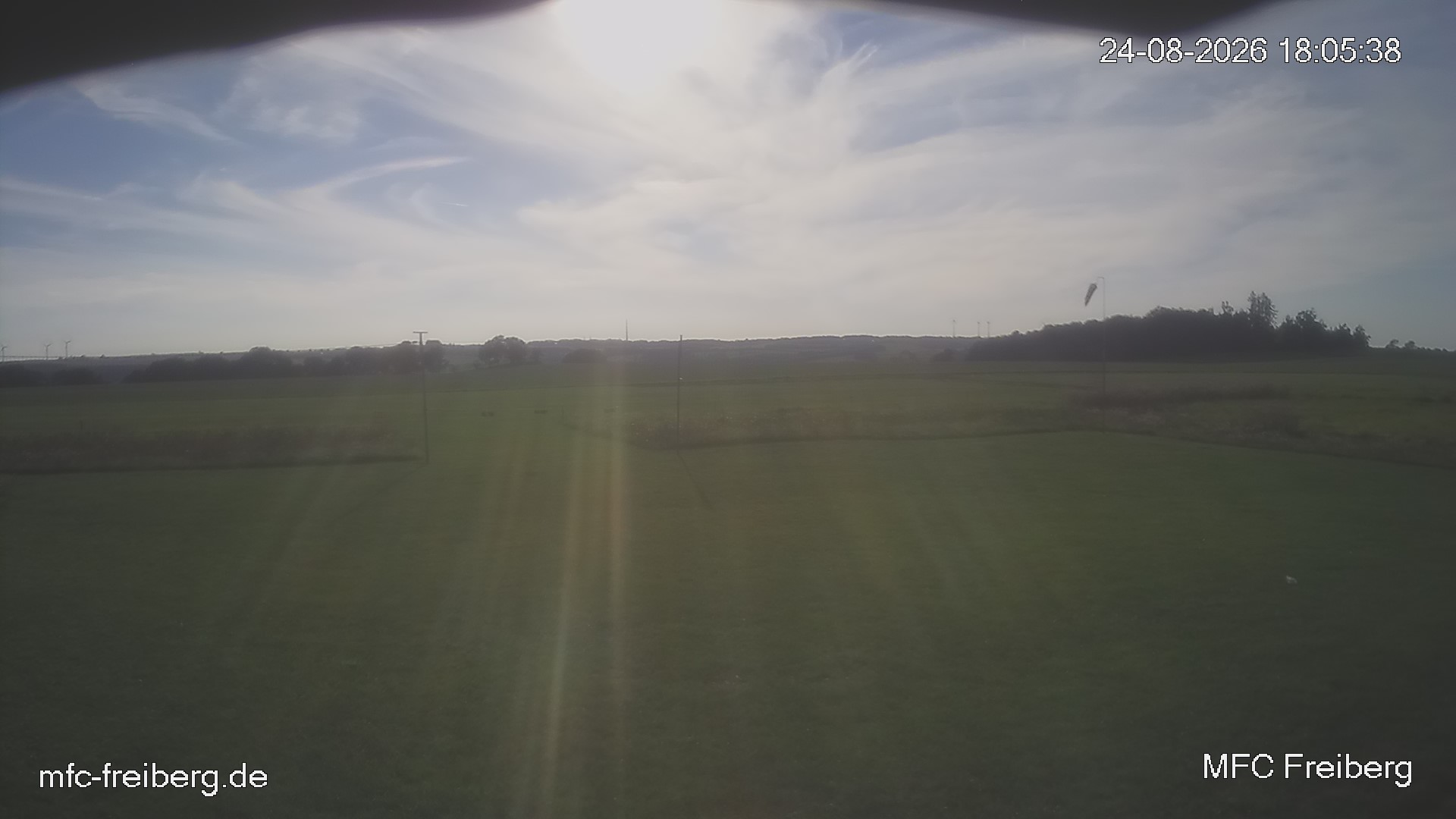 MFC Freiberg Flugplatz Webcam mfc-freiberg-flugplatz-webcam-2026-08-24-18-06.jpg Webcam vom Flugplatz Weissenborn Modellflugsportverein Freiberg