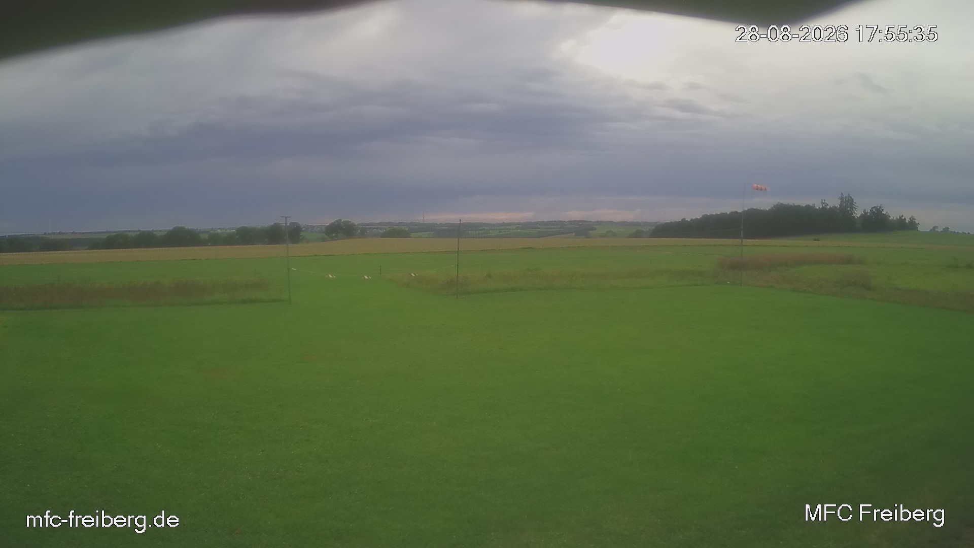 MFC Freiberg Flugplatz Webcam mfc-freiberg-flugplatz-webcam-2026-08-28-17-57.jpg Webcam vom Flugplatz Weissenborn Modellflugsportverein Freiberg