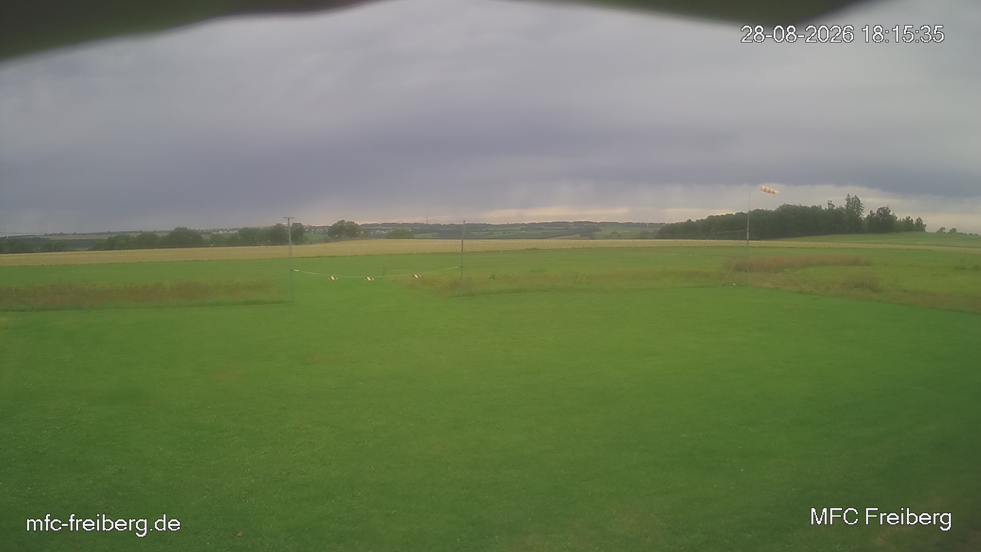 MFC Freiberg Flugplatz Webcam mfc-freiberg-flugplatz-webcam-2026-08-28-18-18.jpg Webcam vom Flugplatz Weissenborn Modellflugsportverein Freiberg