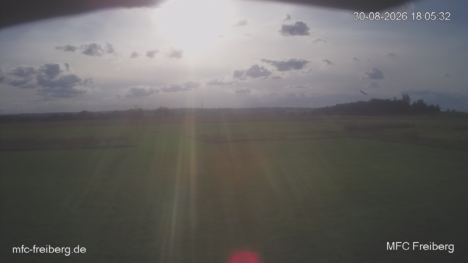 MFC Freiberg Flugplatz Webcam mfc-freiberg-flugplatz-webcam-2026-08-30-18-06.jpg Webcam vom Flugplatz Weissenborn Modellflugsportverein Freiberg