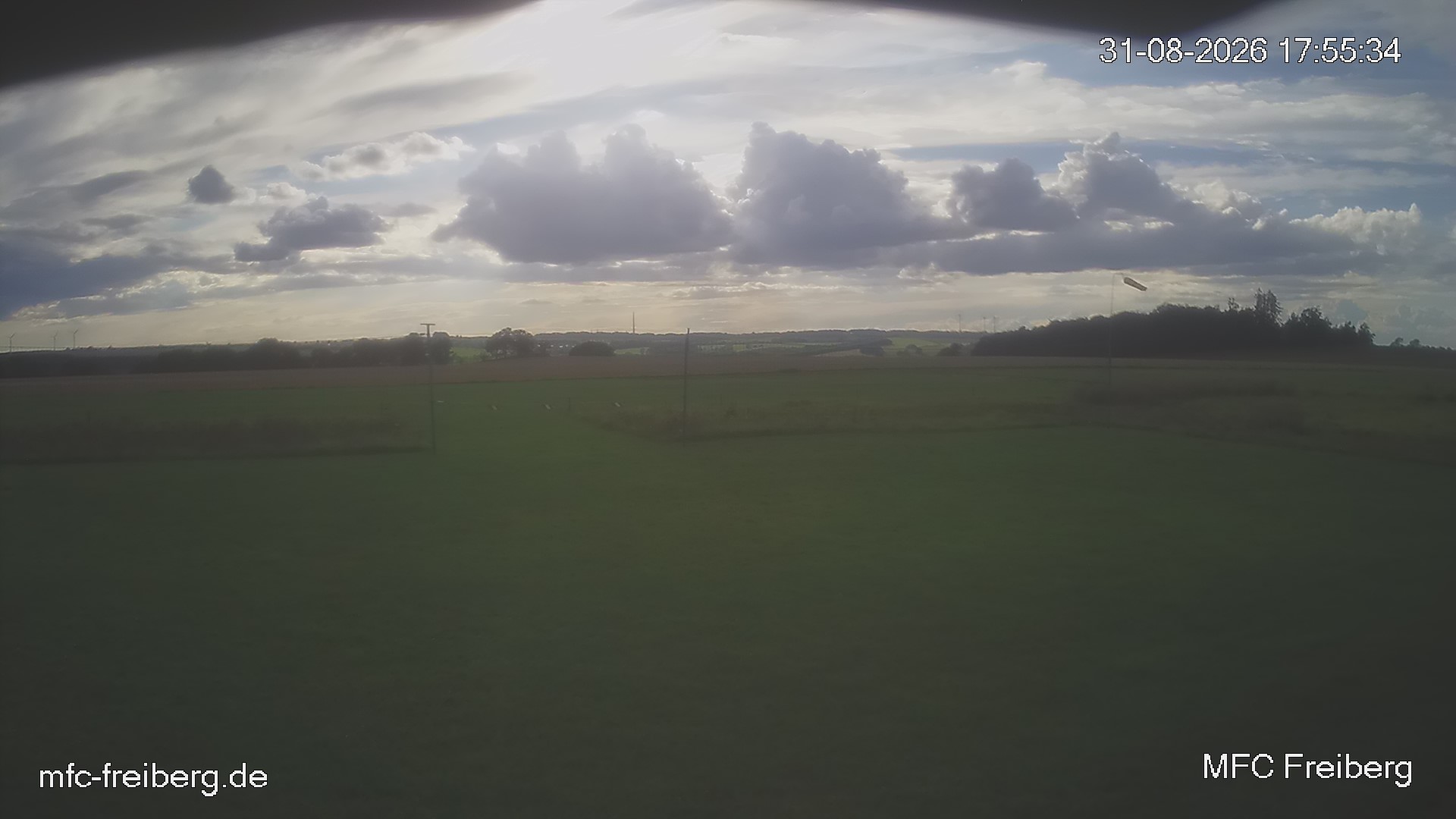 MFC Freiberg Flugplatz Webcam mfc-freiberg-flugplatz-webcam-2026-08-31-17-57.jpg Webcam vom Flugplatz Weissenborn Modellflugsportverein Freiberg