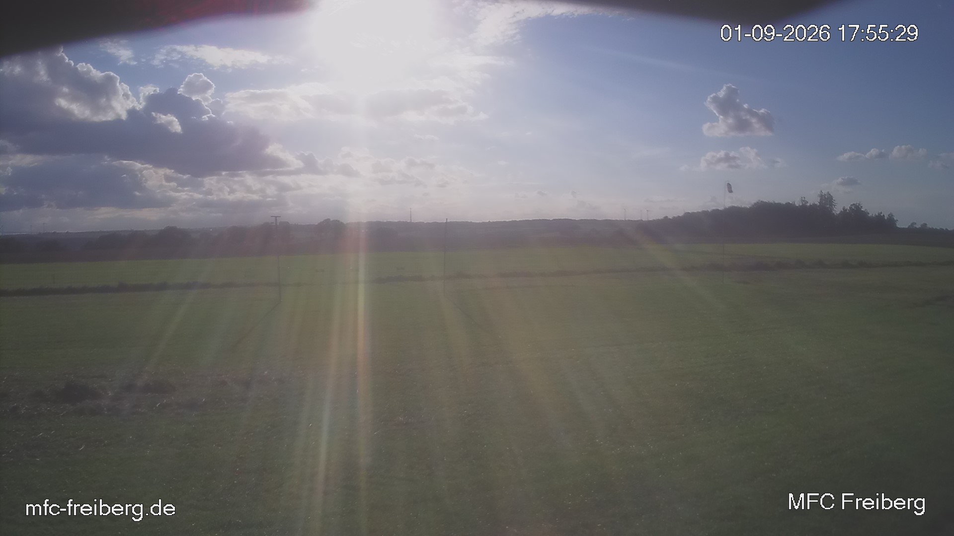 MFC Freiberg Flugplatz Webcam mfc-freiberg-flugplatz-webcam-2026-09-01-17-57.jpg Webcam vom Flugplatz Weissenborn Modellflugsportverein Freiberg