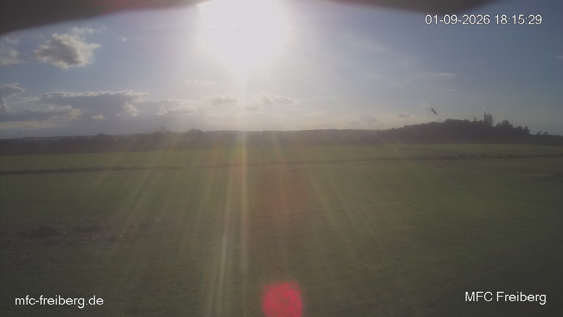 MFC Freiberg Flugplatz Webcam mfc-freiberg-flugplatz-webcam-2026-09-01-18-18.jpg Webcam vom Flugplatz Weissenborn Modellflugsportverein Freiberg