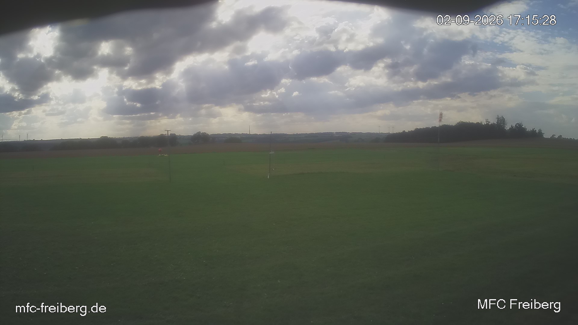 MFC Freiberg Flugplatz Webcam mfc-freiberg-flugplatz-webcam-2026-09-02-17-18.jpg Webcam vom Flugplatz Weissenborn Modellflugsportverein Freiberg