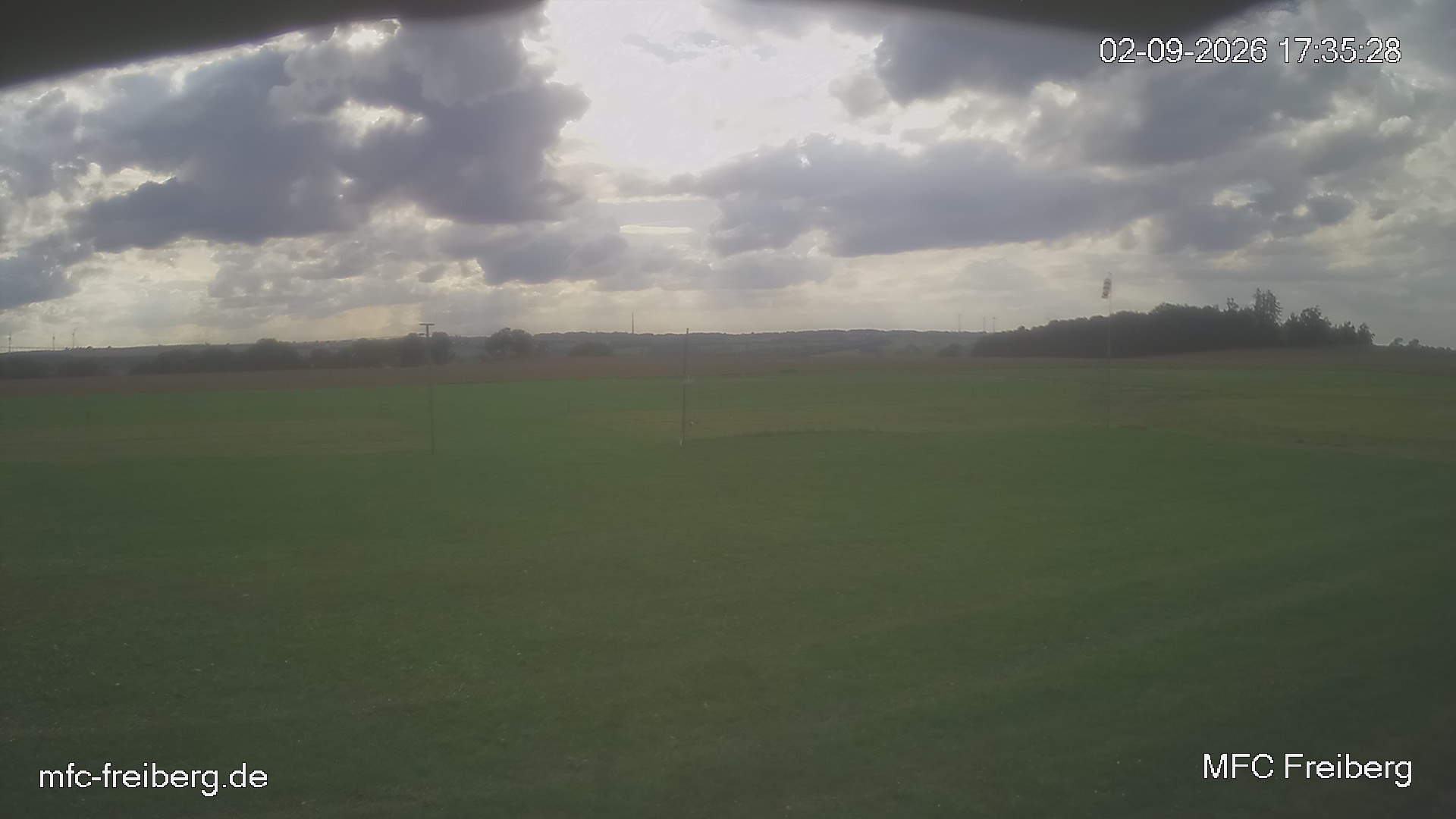 MFC Freiberg Flugplatz Webcam mfc-freiberg-flugplatz-webcam-2026-09-02-17-36.jpg Webcam vom Flugplatz Weissenborn Modellflugsportverein Freiberg