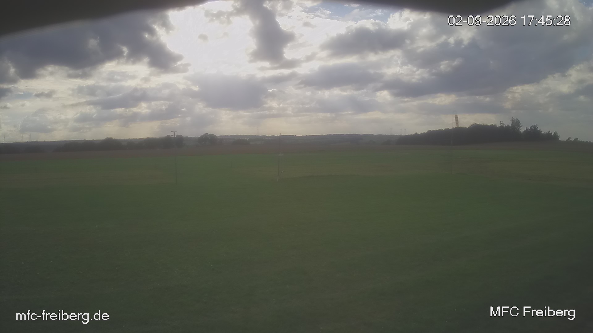 MFC Freiberg Flugplatz Webcam mfc-freiberg-flugplatz-webcam-2026-09-02-17-48.jpg Webcam vom Flugplatz Weissenborn Modellflugsportverein Freiberg
