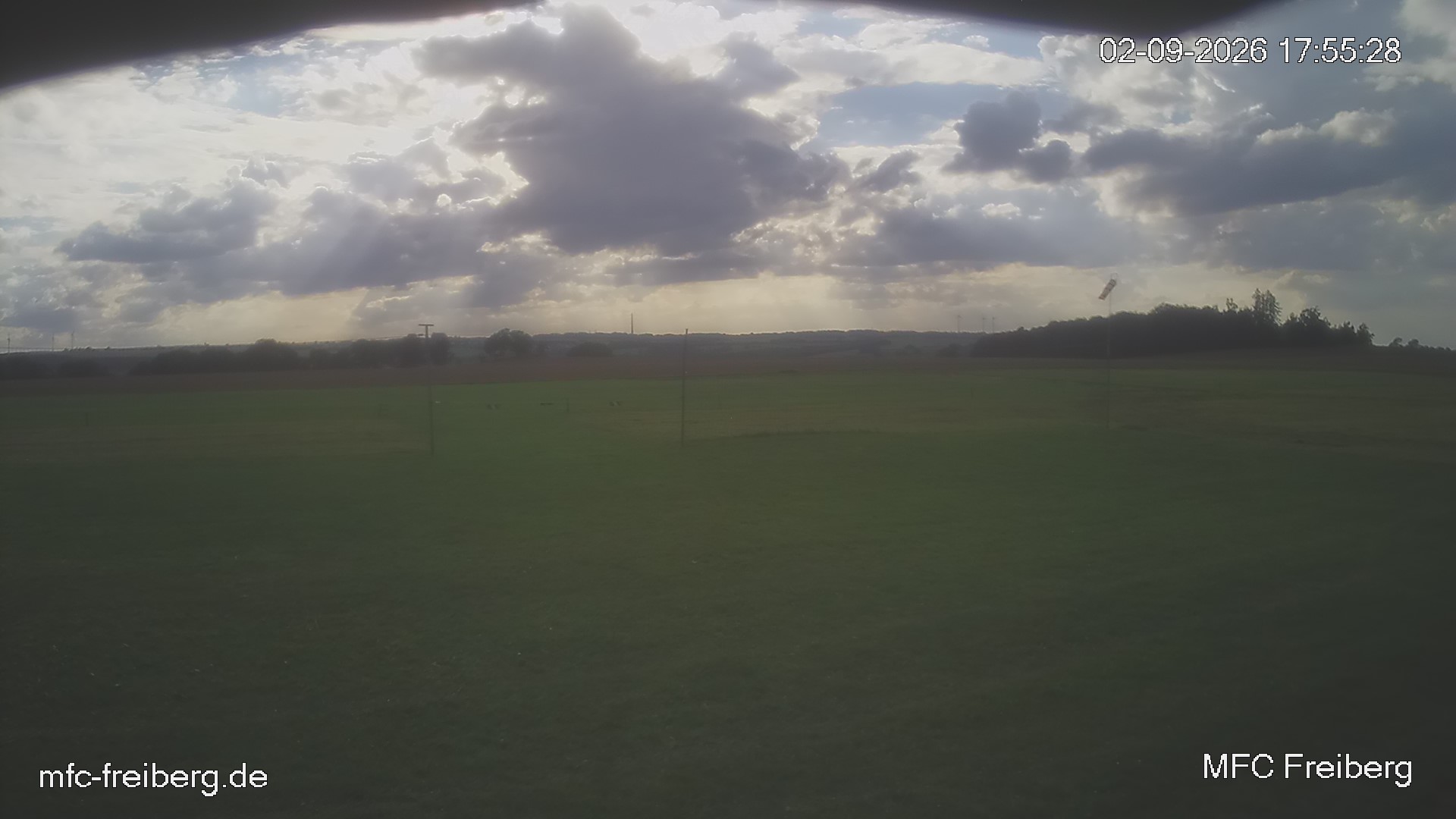 MFC Freiberg Flugplatz Webcam mfc-freiberg-flugplatz-webcam-2026-09-02-17-57.jpg Webcam vom Flugplatz Weissenborn Modellflugsportverein Freiberg