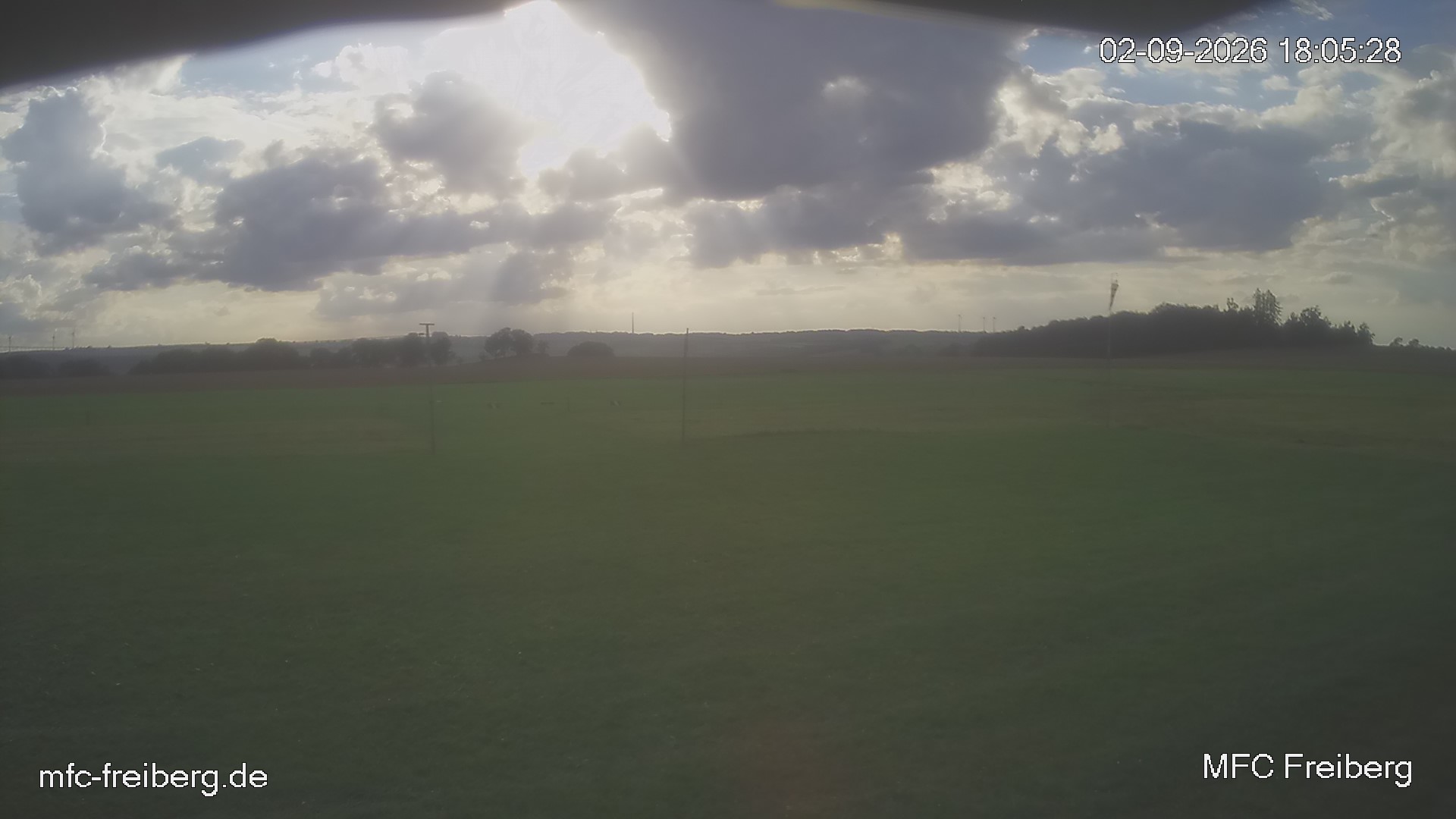 MFC Freiberg Flugplatz Webcam mfc-freiberg-flugplatz-webcam-2026-09-02-18-06.jpg Webcam vom Flugplatz Weissenborn Modellflugsportverein Freiberg