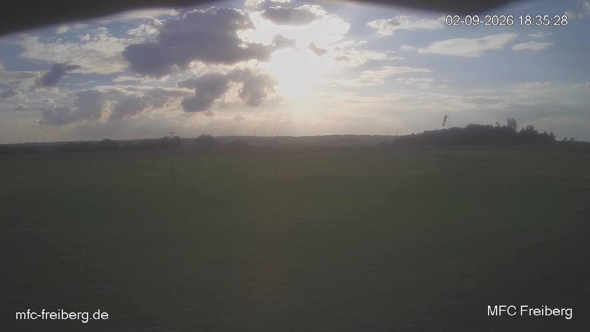 MFC Freiberg Flugplatz Webcam mfc-freiberg-flugplatz-webcam-2026-09-02-18-36.jpg Webcam vom Flugplatz Weissenborn Modellflugsportverein Freiberg