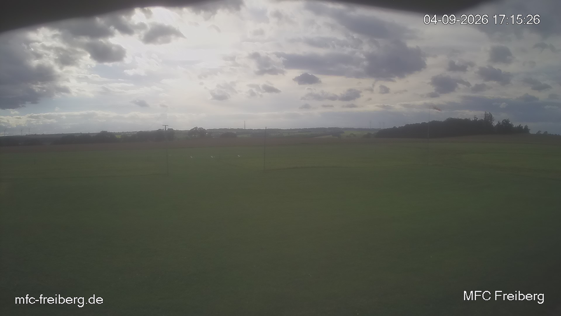 MFC Freiberg Flugplatz Webcam mfc-freiberg-flugplatz-webcam-2026-09-04-17-18.jpg Webcam vom Flugplatz Weissenborn Modellflugsportverein Freiberg