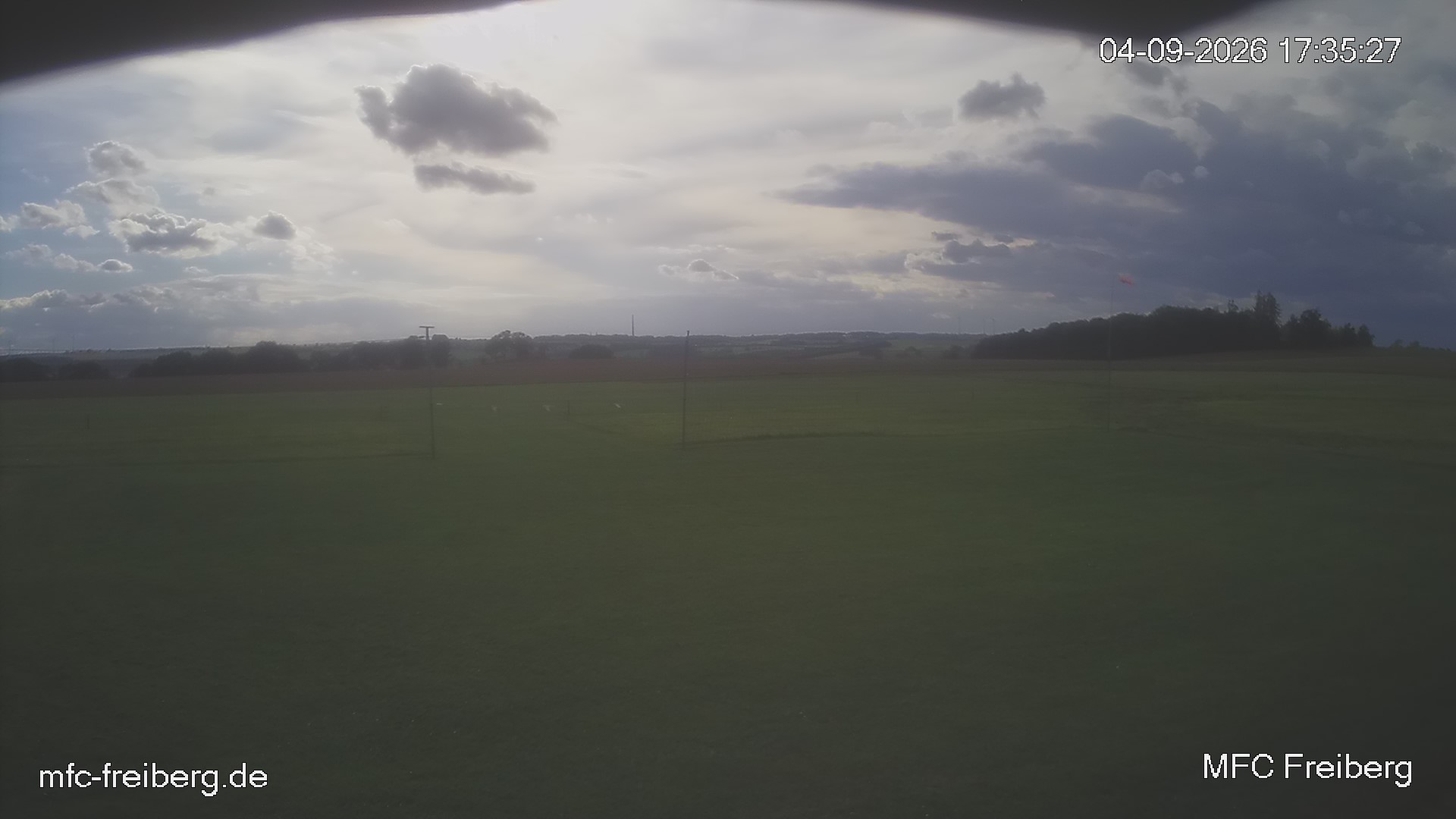 MFC Freiberg Flugplatz Webcam mfc-freiberg-flugplatz-webcam-2026-09-04-17-36.jpg Webcam vom Flugplatz Weissenborn Modellflugsportverein Freiberg