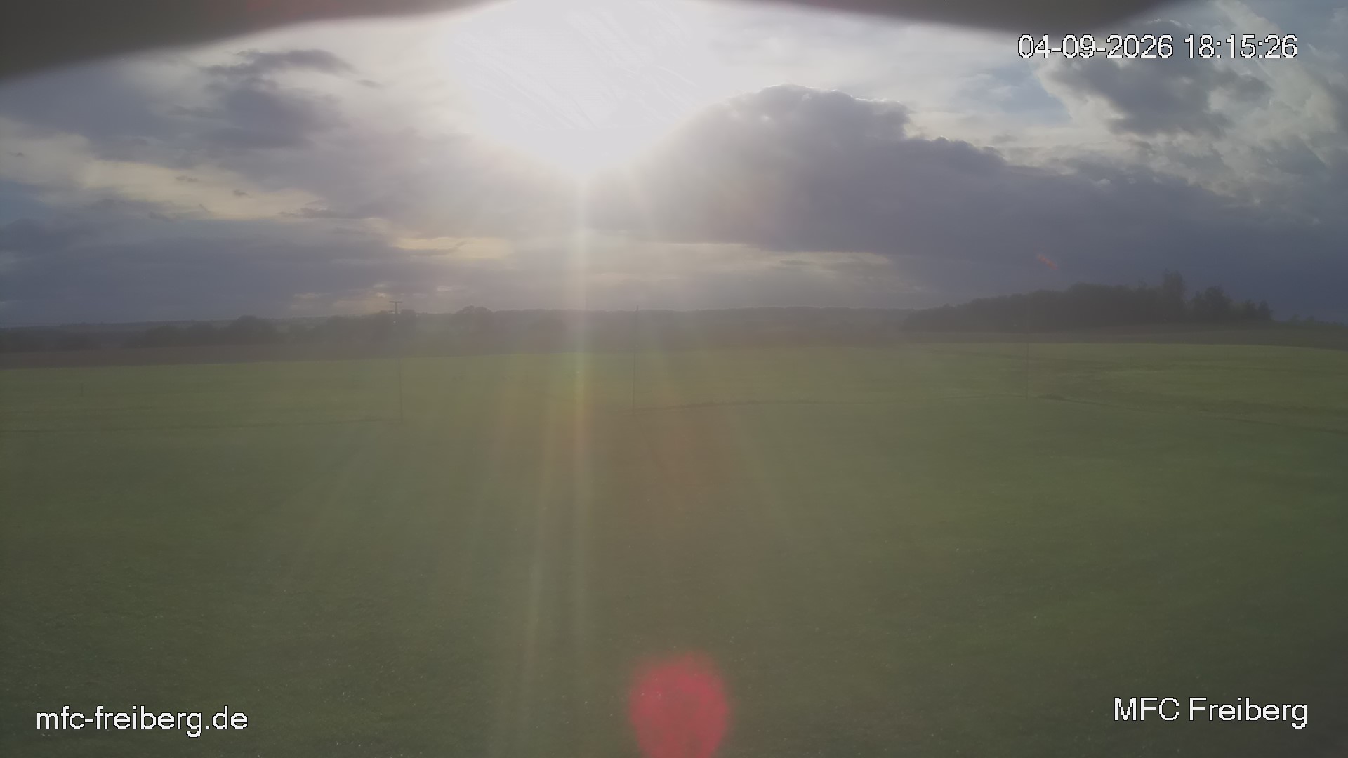 MFC Freiberg Flugplatz Webcam mfc-freiberg-flugplatz-webcam-2026-09-04-18-18.jpg Webcam vom Flugplatz Weissenborn Modellflugsportverein Freiberg