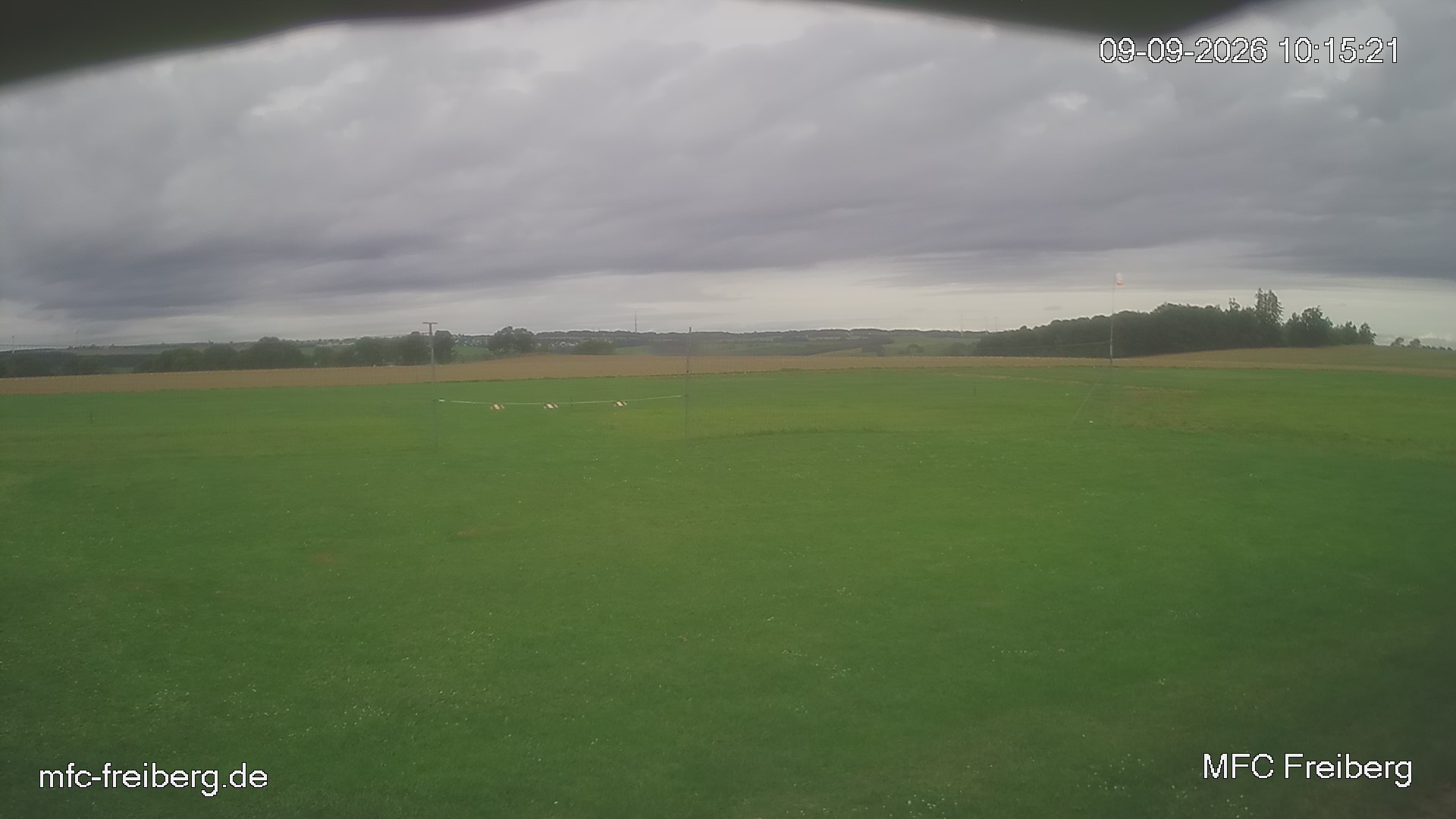 MFC Freiberg Flugplatz Webcam mfc-freiberg-flugplatz-webcam-2026-09-09-10-18.jpg Webcam vom Flugplatz Weissenborn Modellflugsportverein Freiberg