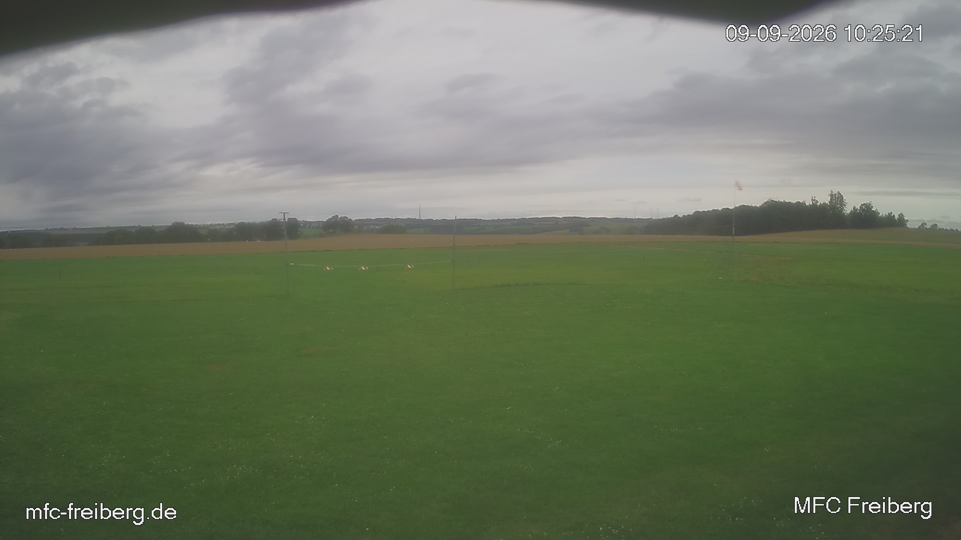 MFC Freiberg Flugplatz Webcam mfc-freiberg-flugplatz-webcam-2026-09-09-10-27.jpg Webcam vom Flugplatz Weissenborn Modellflugsportverein Freiberg