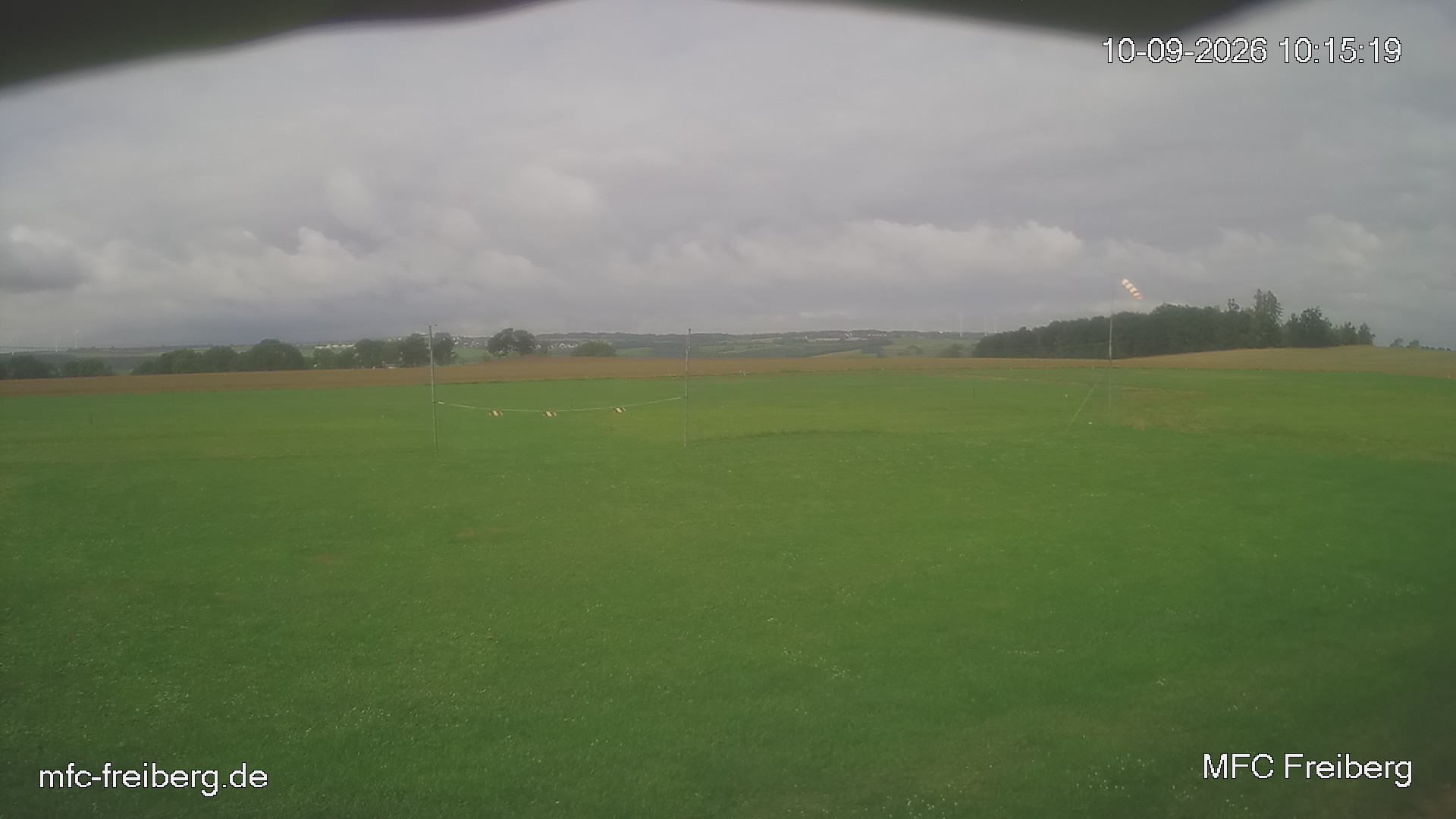 MFC Freiberg Flugplatz Webcam mfc-freiberg-flugplatz-webcam-2026-09-10-10-18.jpg Webcam vom Flugplatz Weissenborn Modellflugsportverein Freiberg