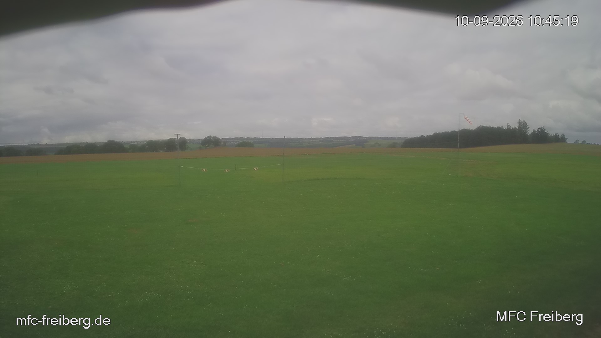 MFC Freiberg Flugplatz Webcam mfc-freiberg-flugplatz-webcam-2026-09-10-10-48.jpg Webcam vom Flugplatz Weissenborn Modellflugsportverein Freiberg