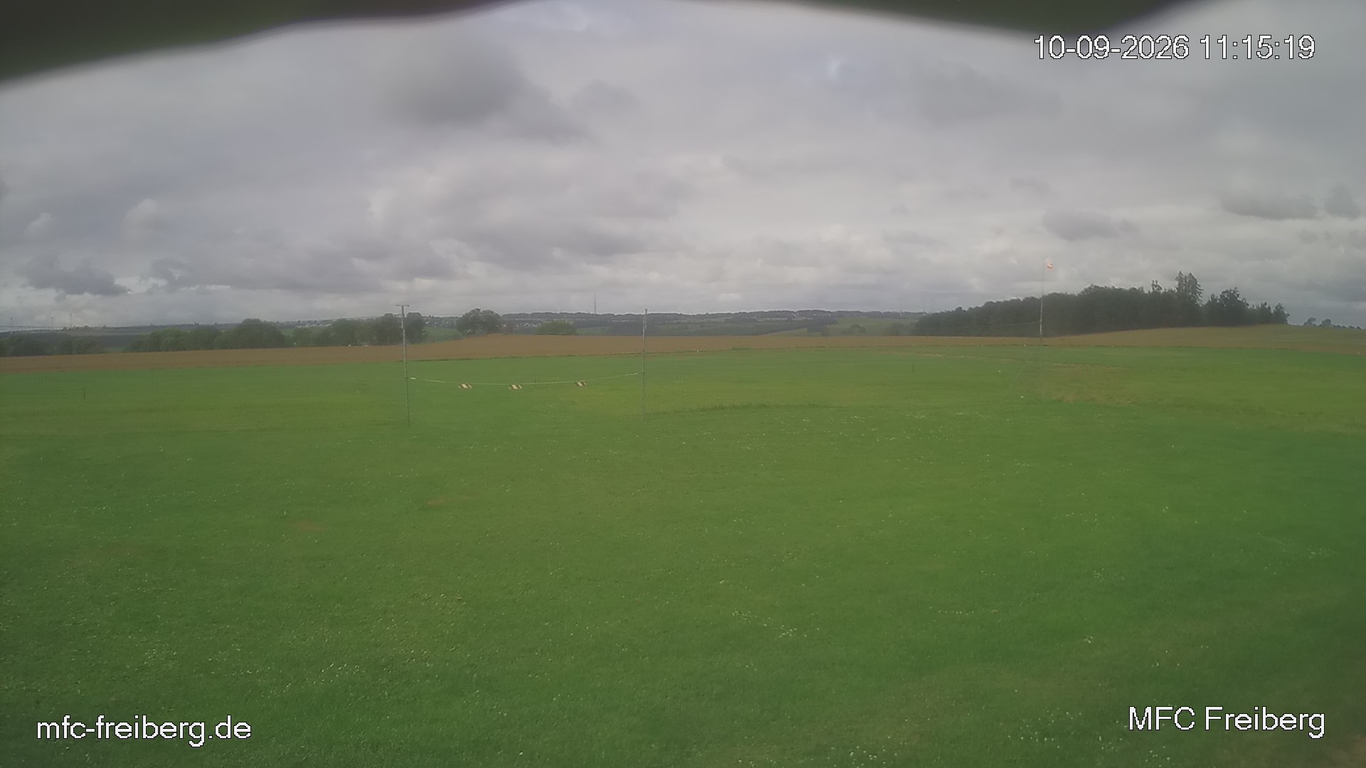 MFC Freiberg Flugplatz Webcam mfc-freiberg-flugplatz-webcam-2026-09-10-11-18.jpg Webcam vom Flugplatz Weissenborn Modellflugsportverein Freiberg